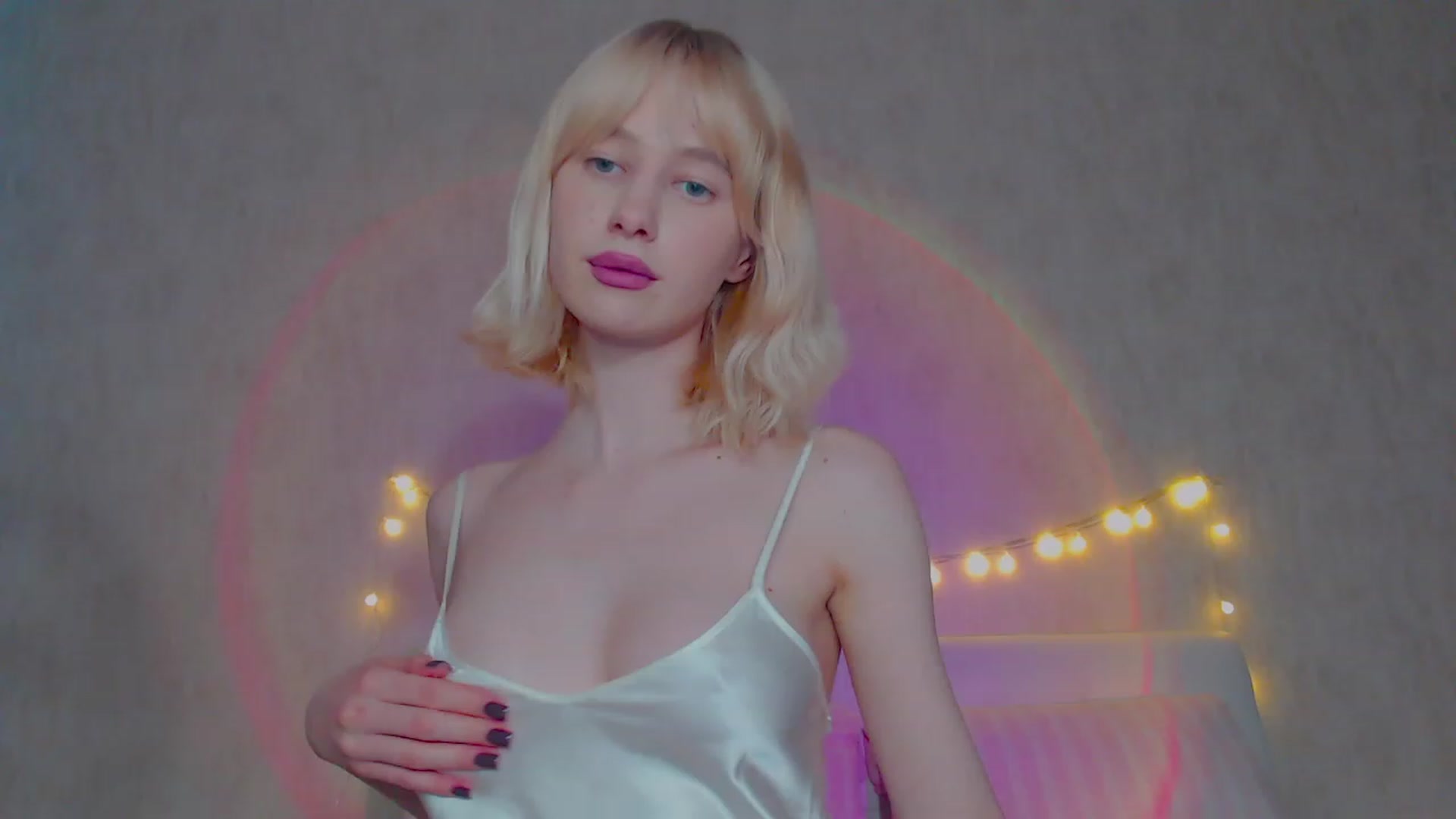 Gallery image thumbnail from pretty_maya_'s myfreecams stream on, 05/02/2023, 13:44 image 16 of 20