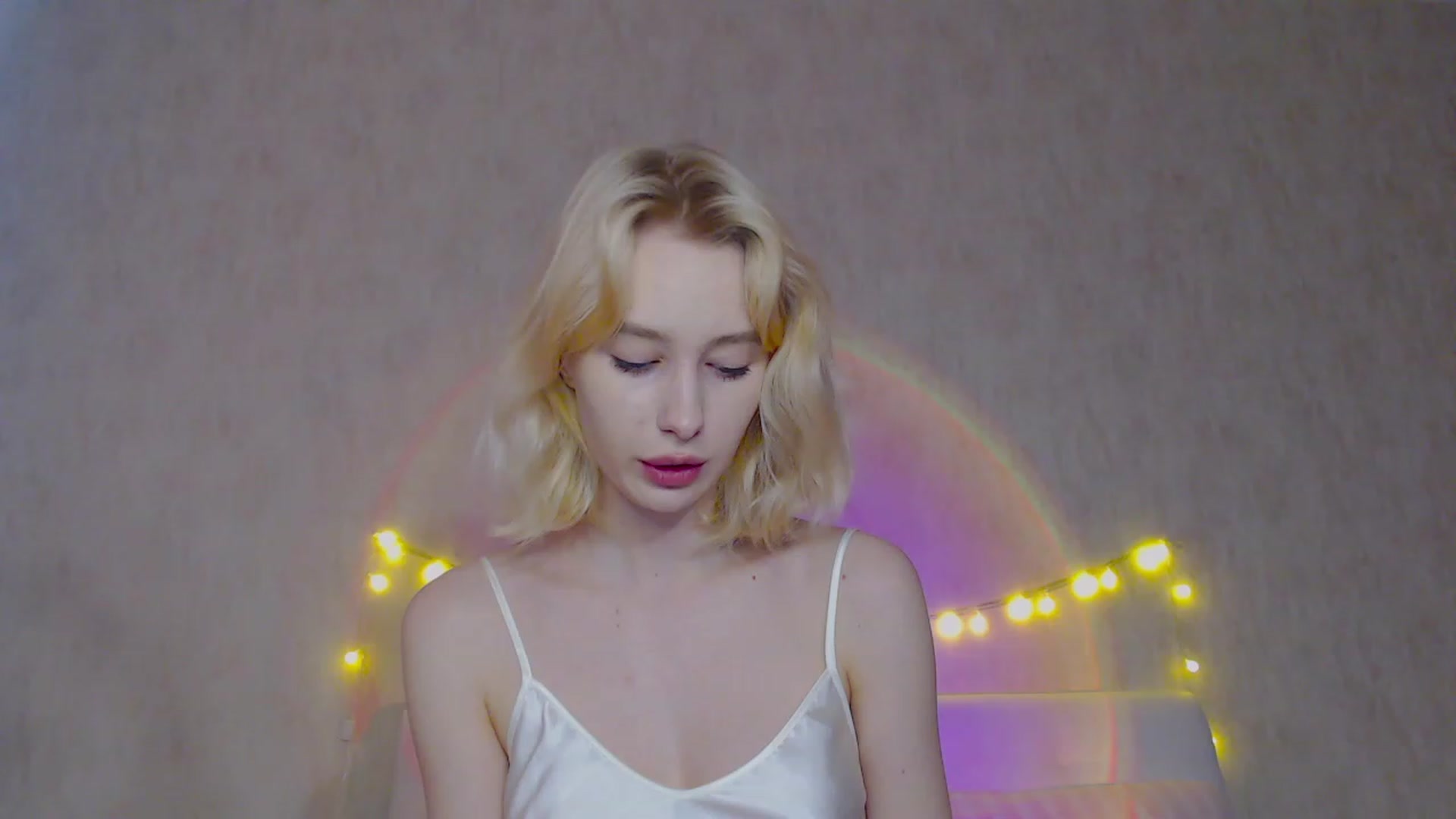 Gallery image thumbnail from pretty_maya_'s myfreecams stream on, 05/04/2023, 09:52 image 2 of 20