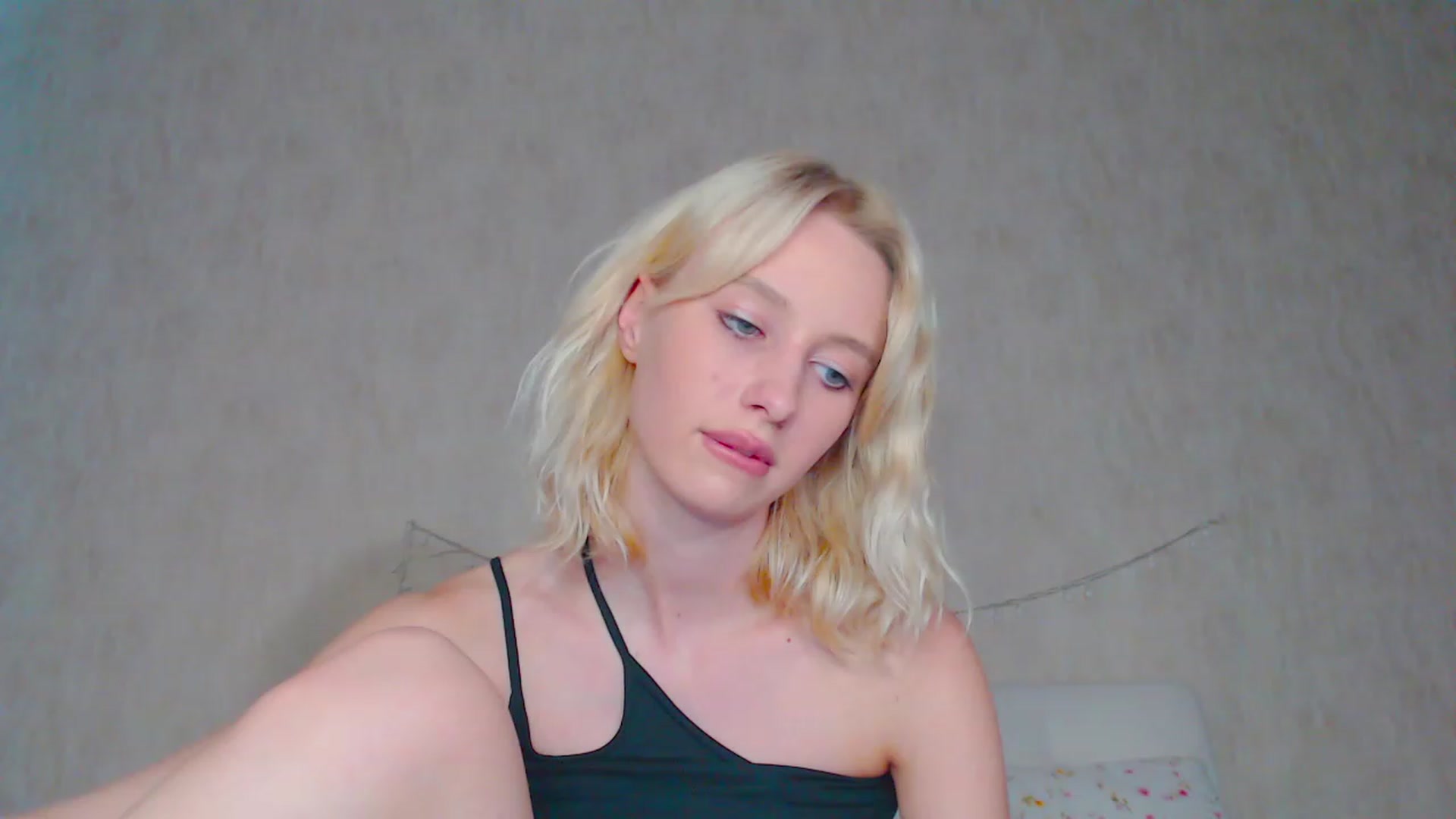 Gallery image thumbnail from pretty_maya_'s myfreecams stream on, 06/09/2023, 14:23 image 7 of 20