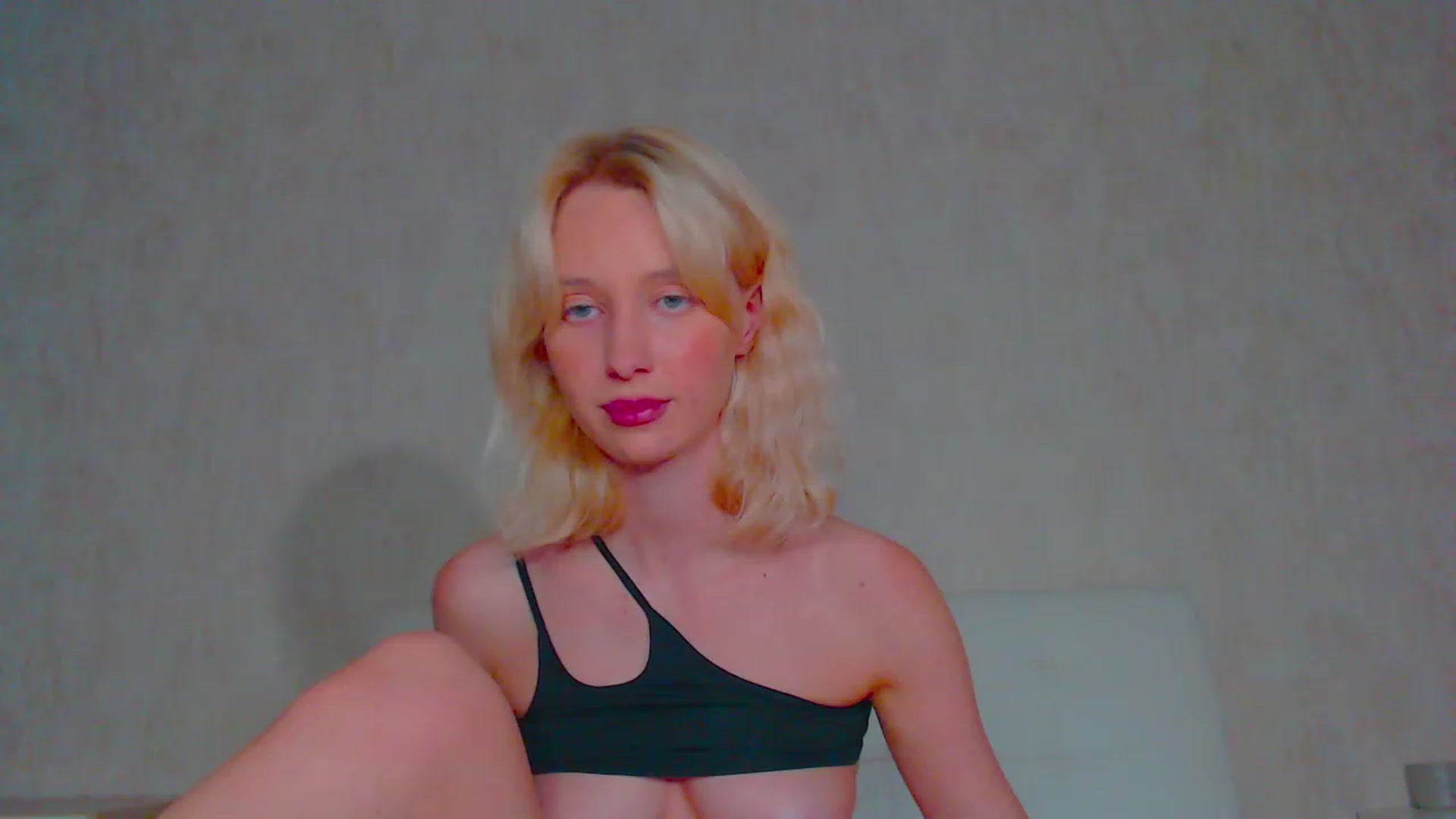 Gallery image thumbnail from pretty_maya_'s myfreecams stream on, 07/03/2023, 17:09 image 16 of 20