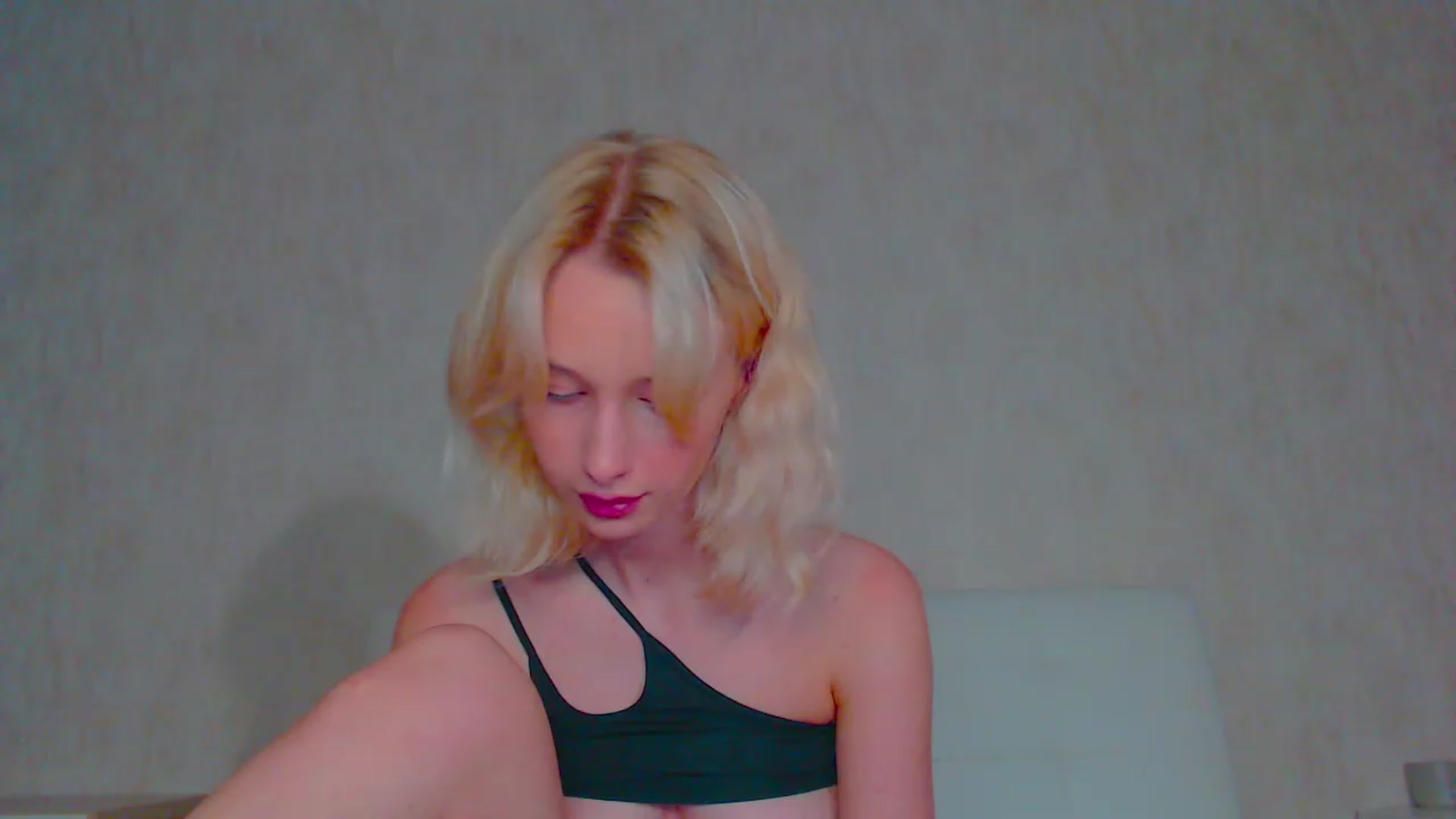 Gallery image thumbnail from pretty_maya_'s myfreecams stream on, 07/03/2023, 17:09 image 14 of 20