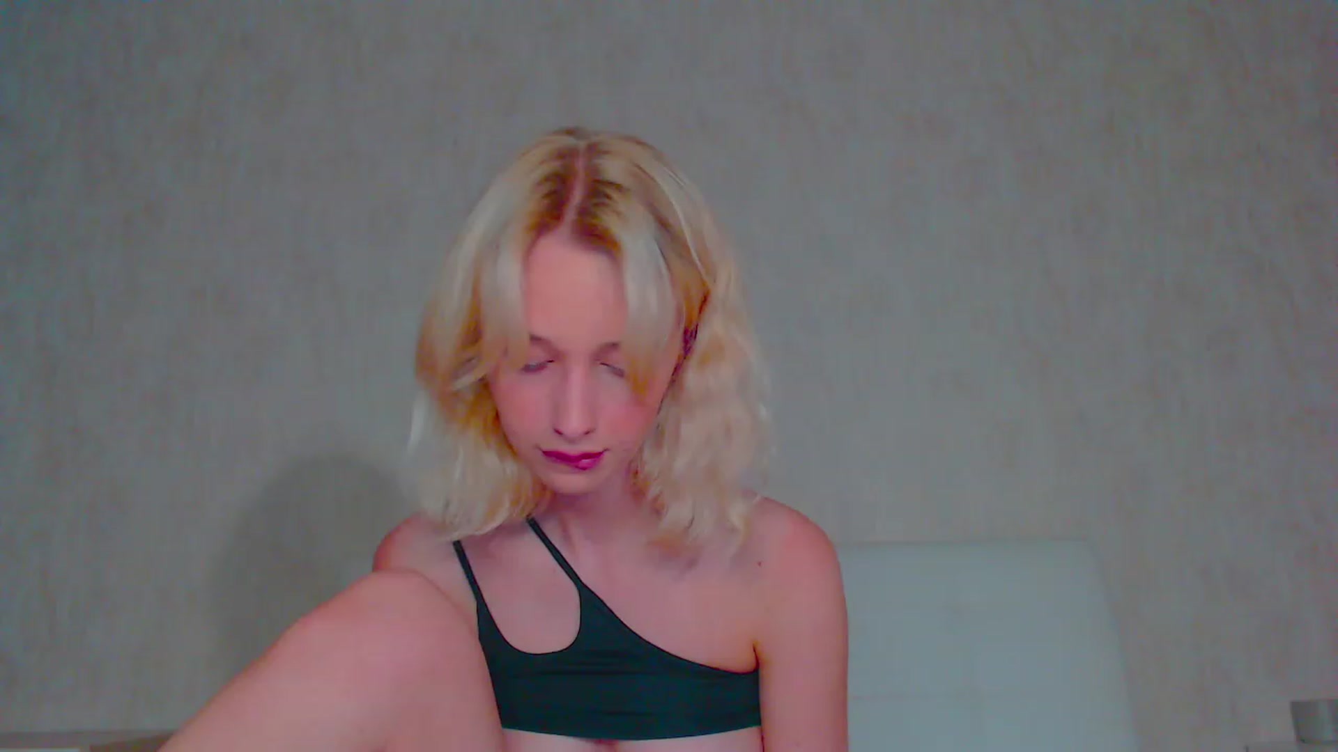 Gallery image thumbnail from pretty_maya_'s myfreecams stream on, 07/03/2023, 17:09 image 15 of 20