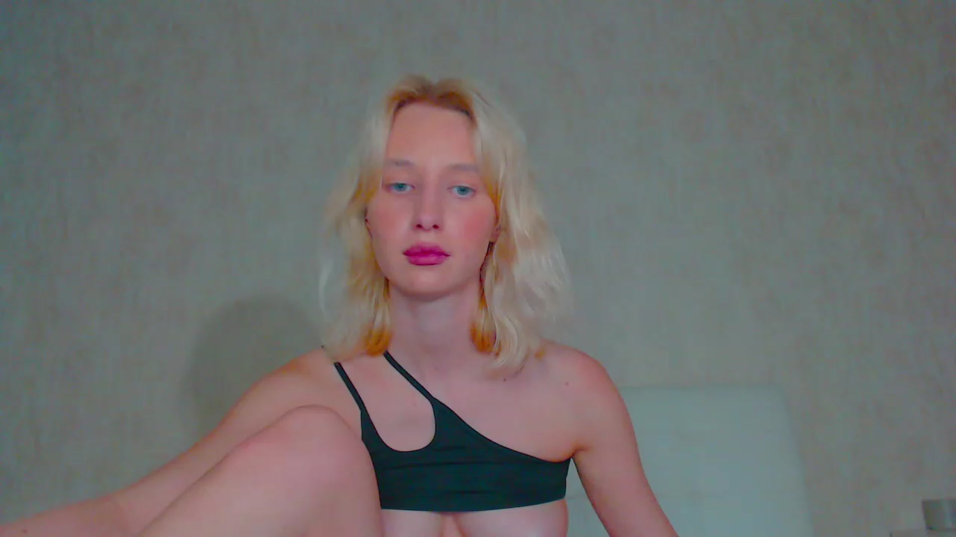 Gallery image thumbnail from pretty_maya_'s myfreecams stream on, 07/03/2023, 17:09 image 6 of 20