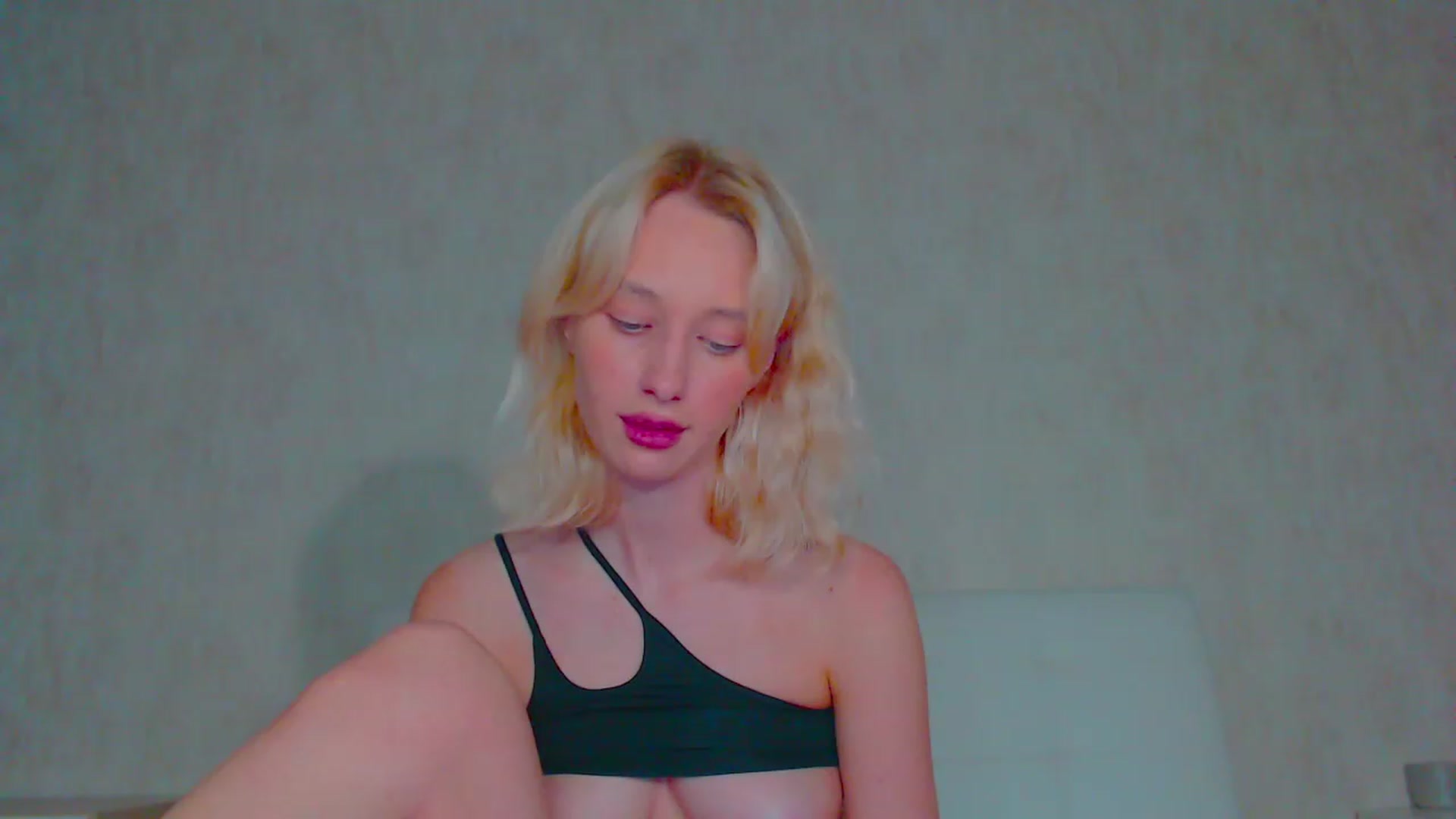 Gallery image thumbnail from pretty_maya_'s myfreecams stream on, 07/03/2023, 17:09 image 12 of 20