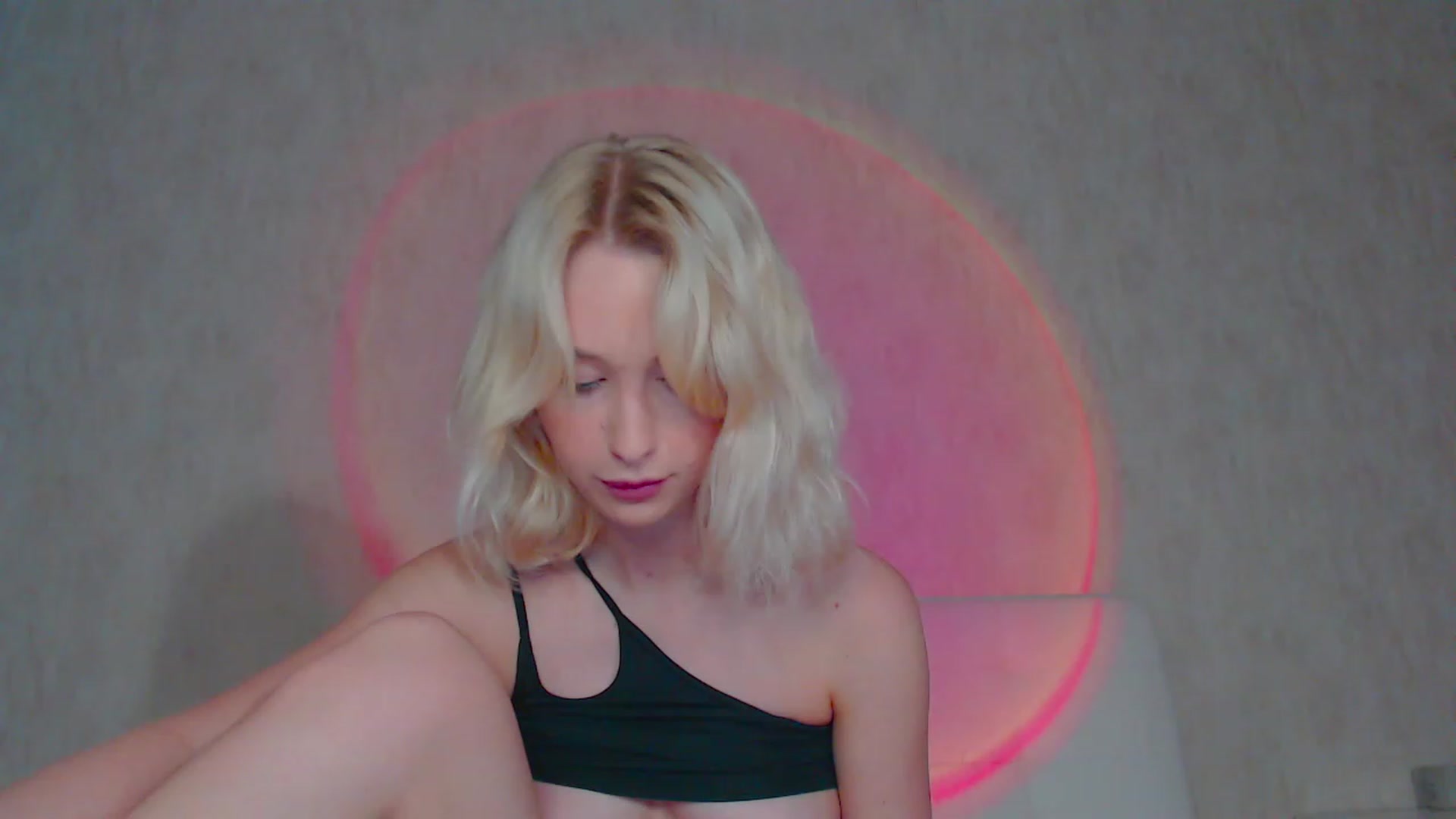 Gallery image thumbnail from pretty_maya_'s myfreecams stream on, 07/06/2023, 13:48 image 16 of 20