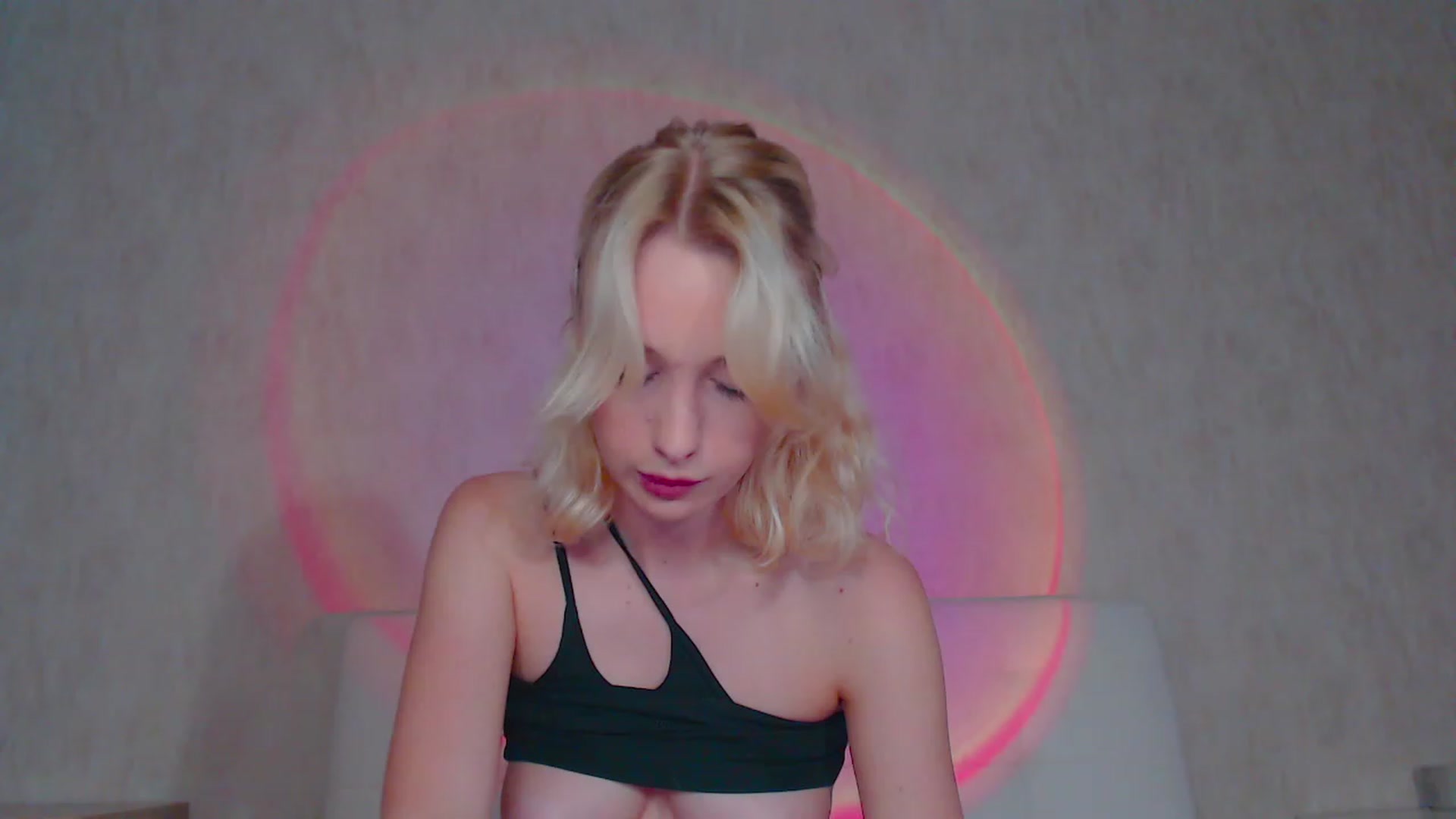 Gallery image thumbnail from pretty_maya_'s myfreecams stream on, 07/06/2023, 15:13 image 4 of 20