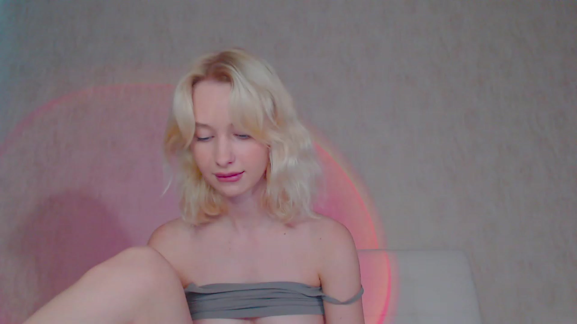 Gallery image thumbnail from pretty_maya_'s myfreecams stream on, 07/09/2023, 13:52 image 12 of 20