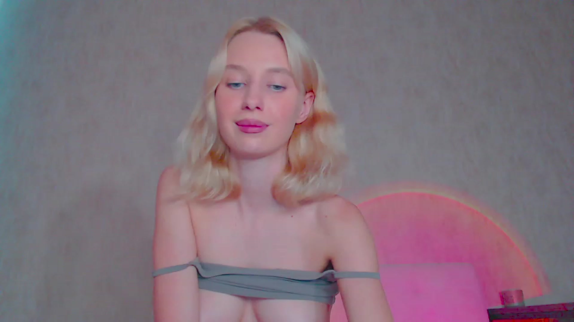 Gallery image thumbnail from pretty_maya_'s myfreecams stream on, 07/24/2023, 11:07 image 3 of 20