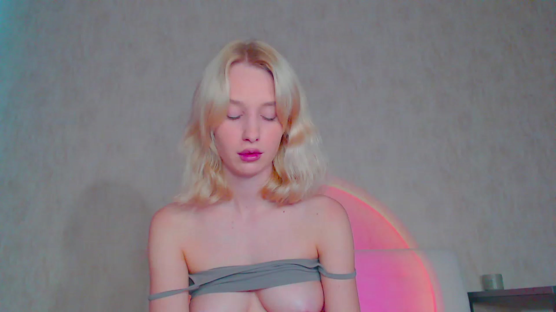 Gallery image thumbnail from pretty_maya_'s myfreecams stream on, 07/24/2023, 14:22 image 1 of 20