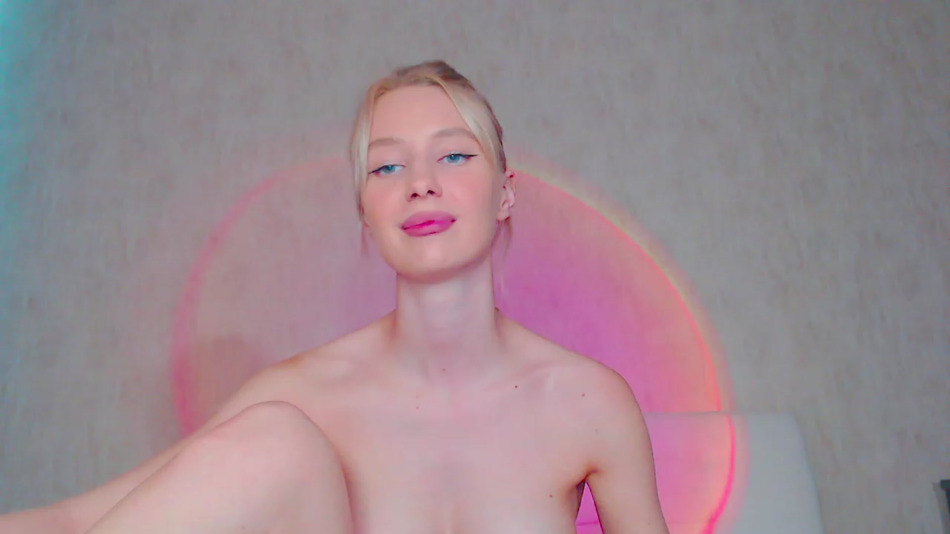 Gallery image thumbnail from pretty_maya_'s myfreecams stream on, 07/25/2023, 12:16 image 13 of 20