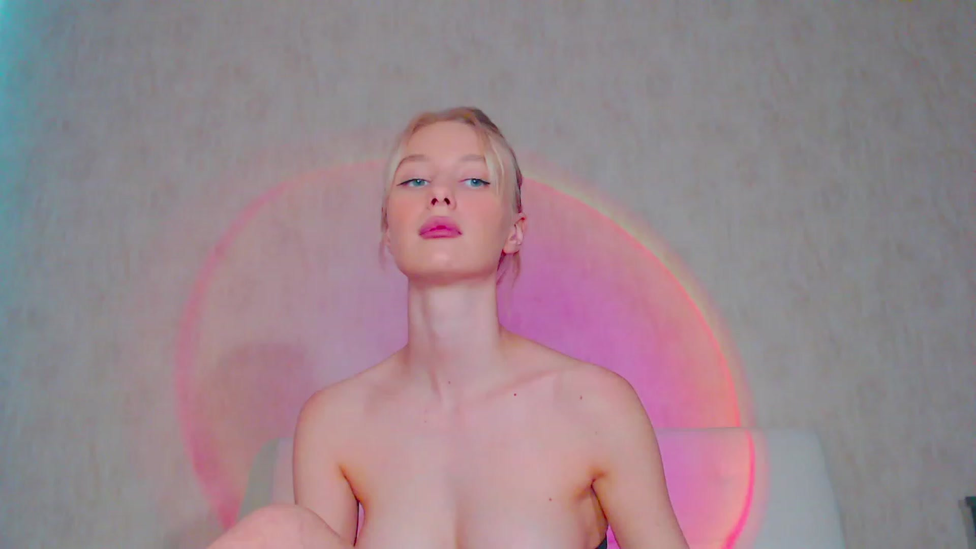 Gallery image thumbnail from pretty_maya_'s myfreecams stream on, 07/25/2023, 12:16 image 17 of 20