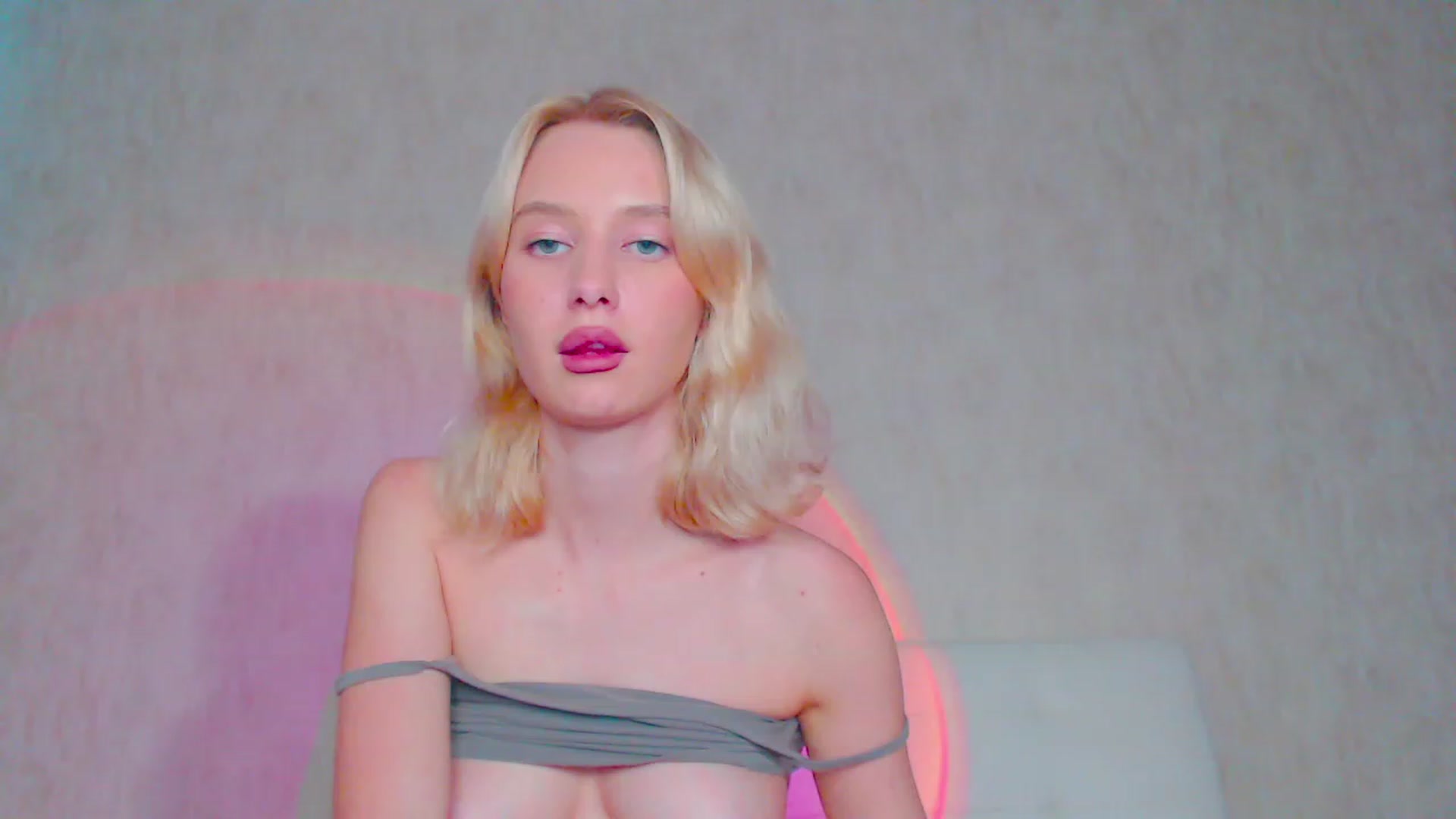 Gallery image thumbnail from pretty_maya_'s myfreecams stream on, 07/27/2023, 14:07 image 3 of 20