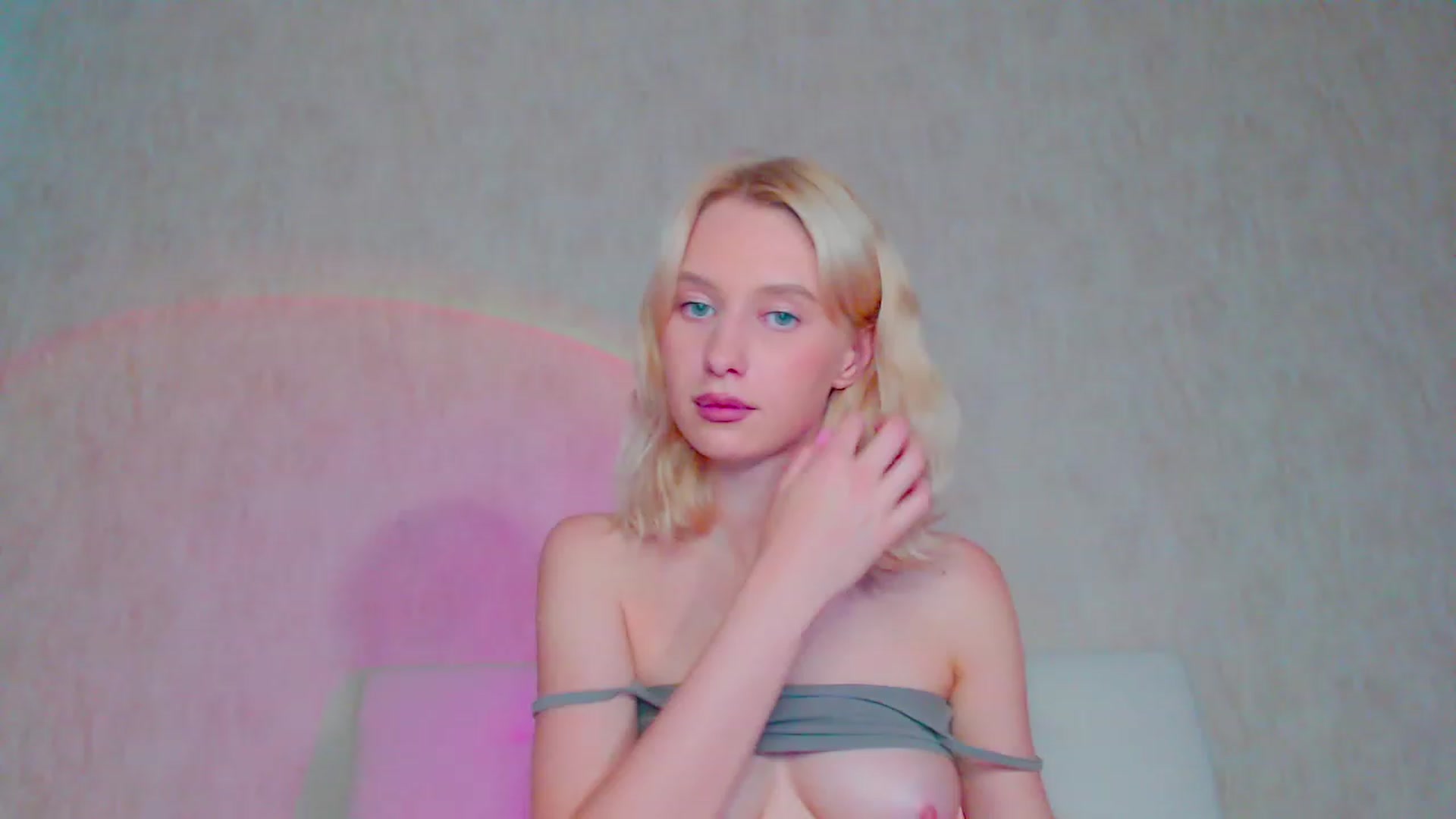 Gallery image thumbnail from pretty_maya_'s myfreecams stream on, 07/27/2023, 15:20 image 17 of 20