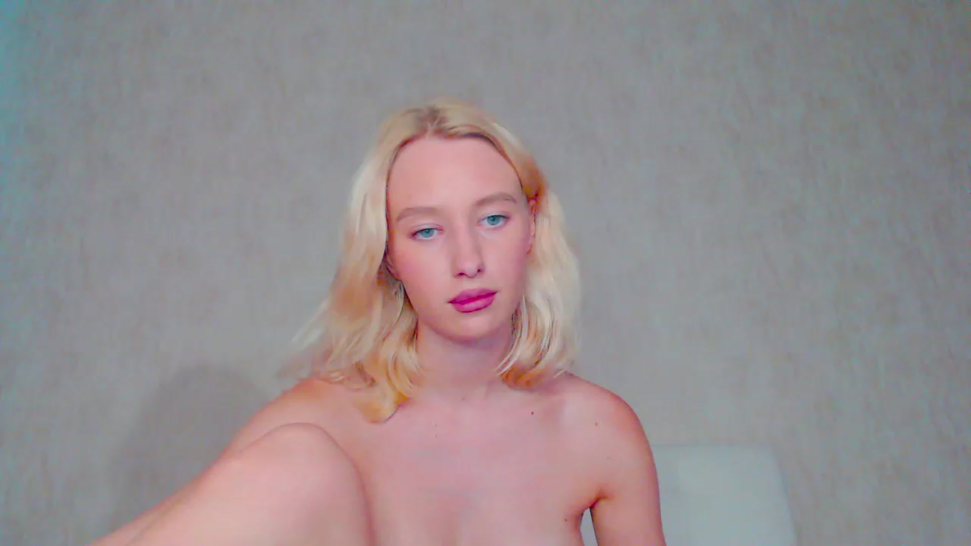 Gallery image thumbnail from pretty_maya_'s myfreecams stream on, 08/08/2023, 11:34 image 15 of 20
