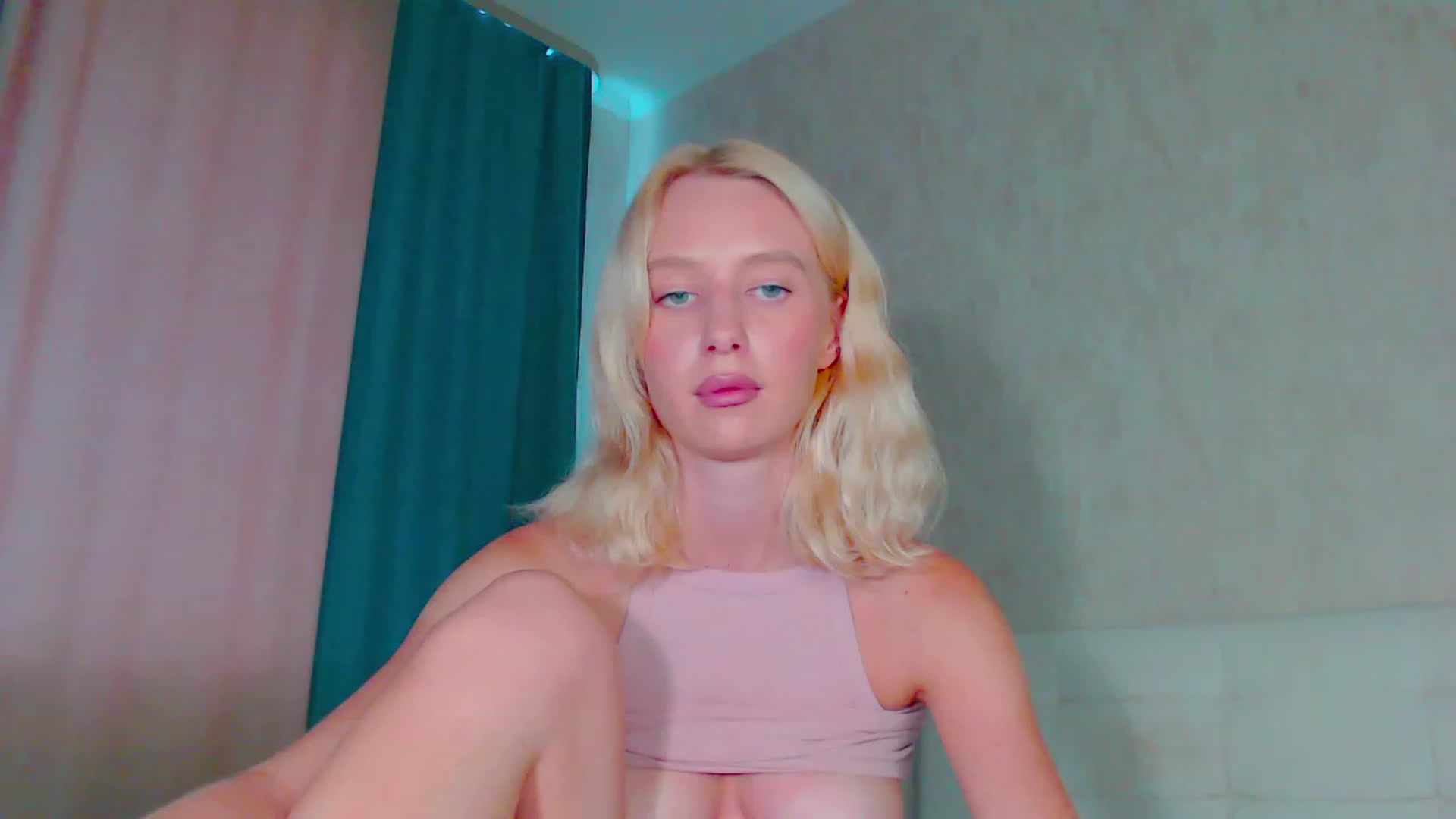 Gallery image thumbnail from pretty_maya_'s myfreecams stream on, 08/16/2023, 12:25 image 17 of 20
