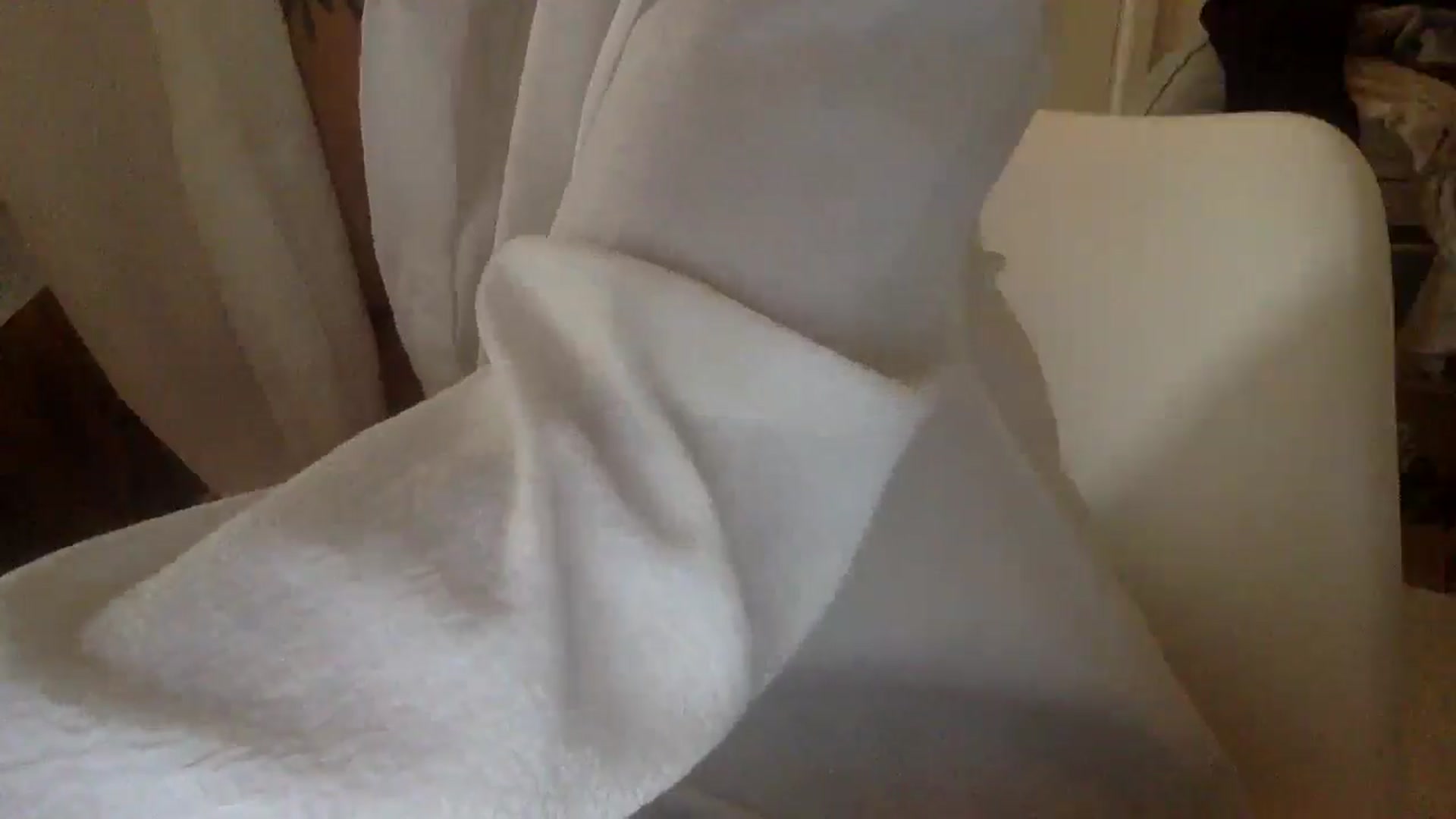 Gallery image thumbnail from prettycoco23's myfreecams stream on, 11/10/2025, 13:17 image 14 of 20