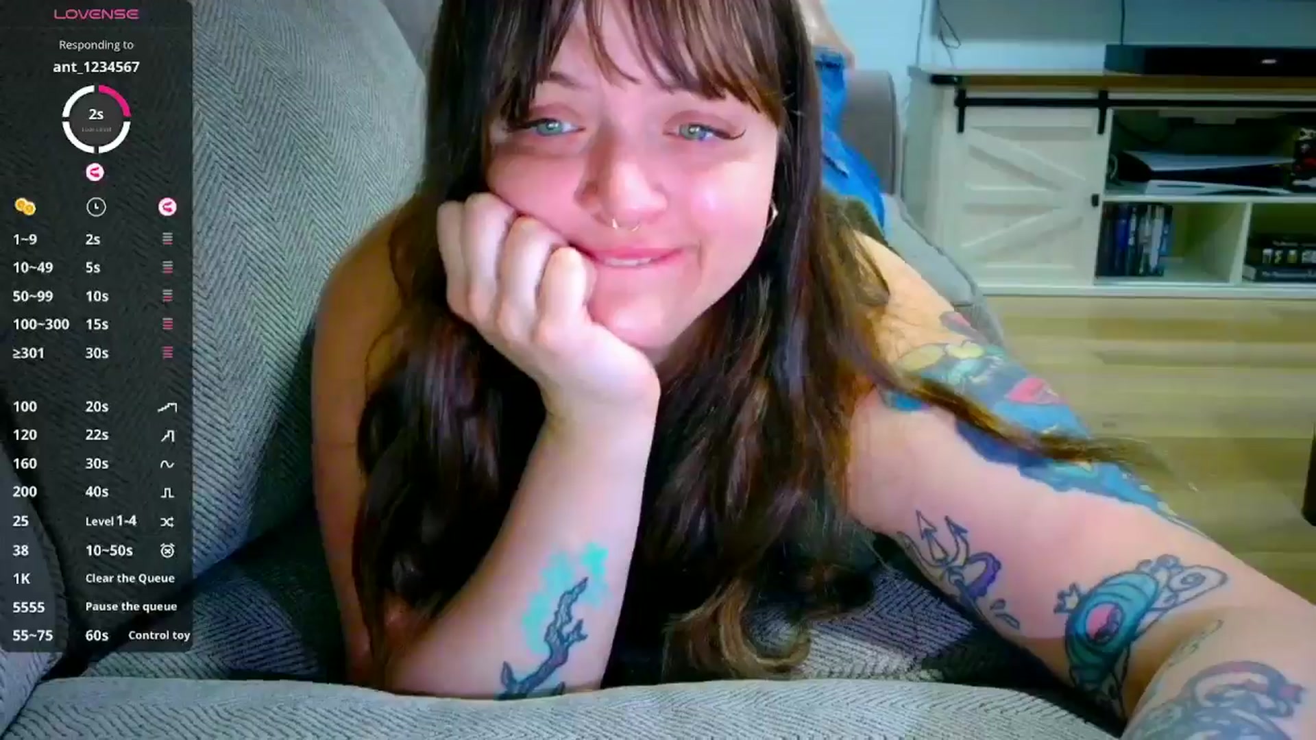 Gallery image thumbnail from princess4723's myfreecams stream on, 04/11/2026, 15:56 image 9 of 20