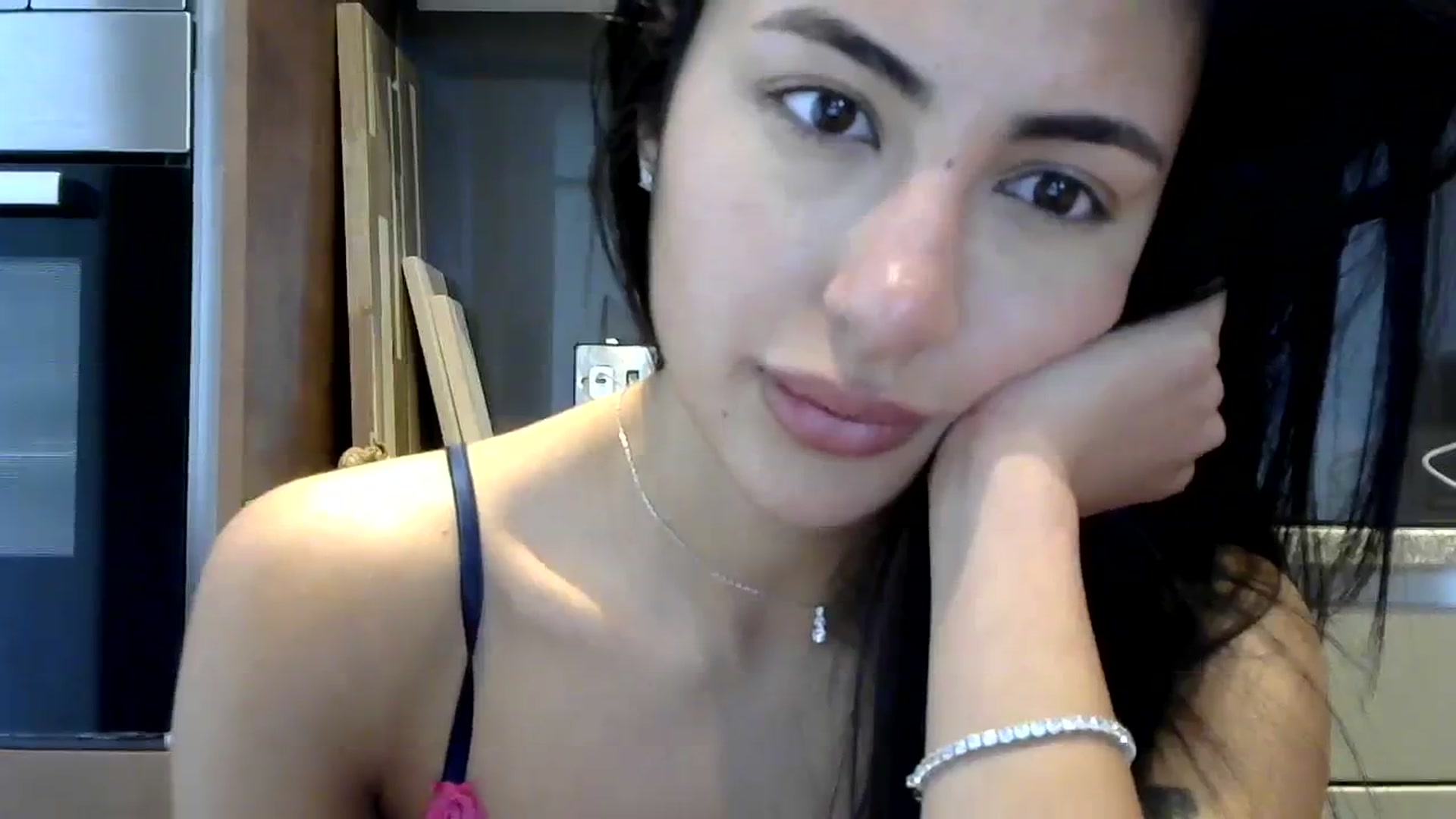Gallery image thumbnail from princessjasx's myfreecams stream on, 04/10/2024, 18:10 image 4 of 20