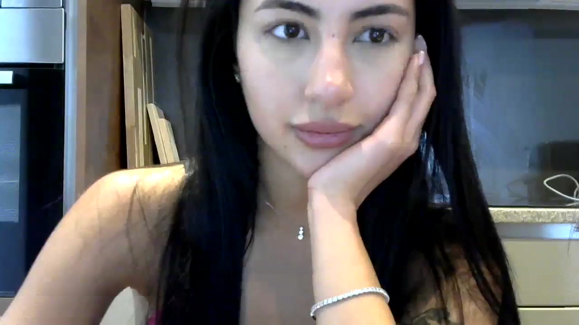 Gallery image thumbnail from princessjasx's myfreecams stream on, 04/10/2024, 18:10 image 17 of 20