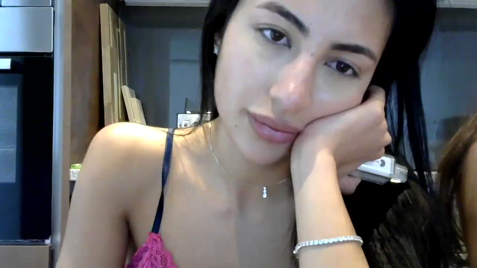 Gallery image thumbnail from princessjasx's myfreecams stream on, 04/10/2024, 18:10 image 19 of 20