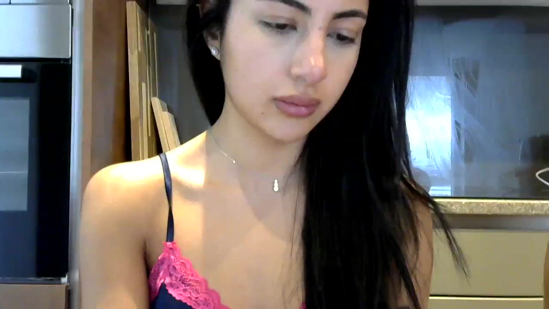 Gallery image thumbnail from princessjasx's myfreecams stream on, 04/10/2024, 18:10 image 2 of 20