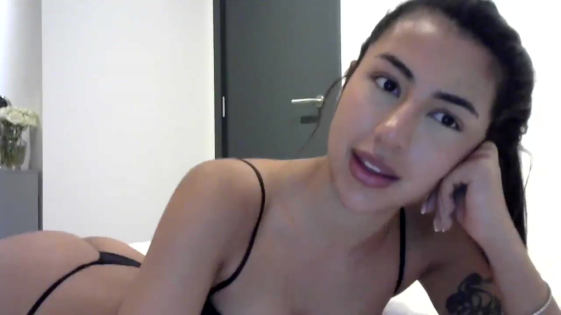 Gallery image thumbnail from princessjasx's myfreecams stream on, 04/22/2024, 12:52 image 2 of 20