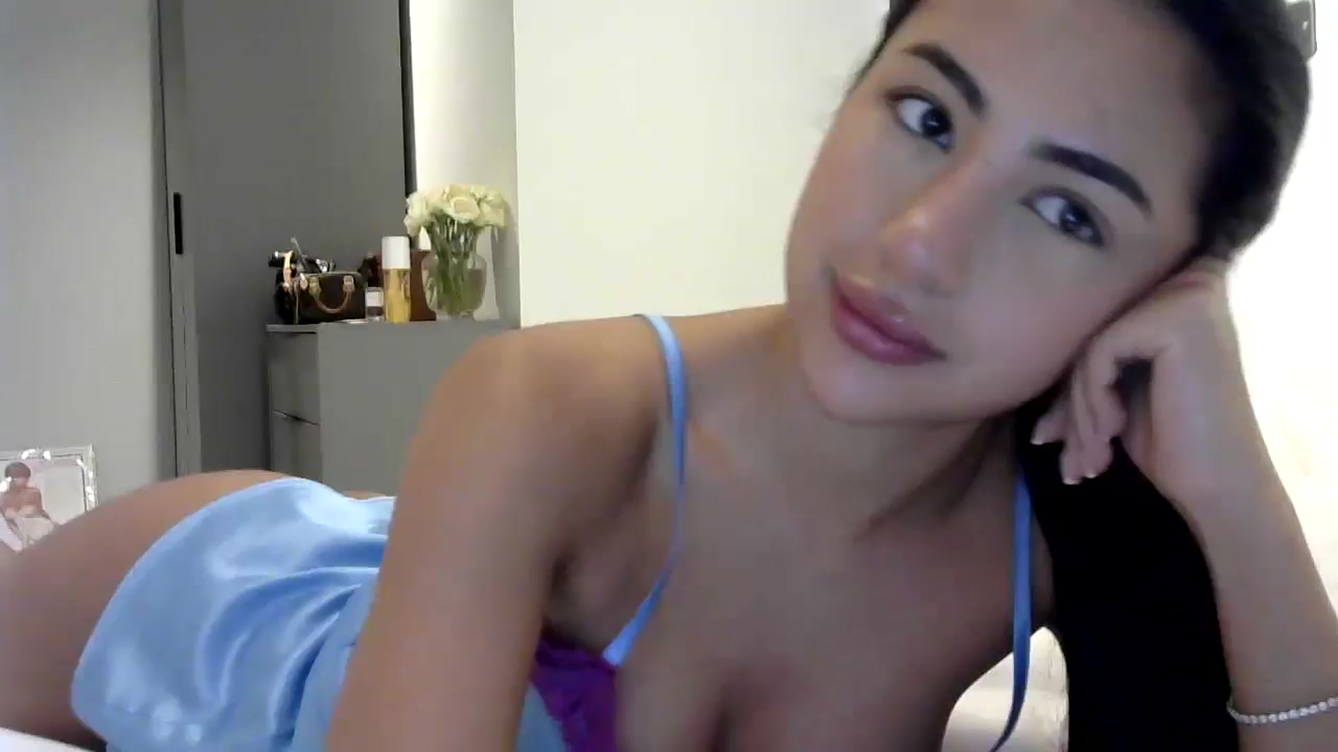 Gallery image thumbnail from princessjasx's myfreecams stream on, 04/23/2024, 09:07 image 1 of 20
