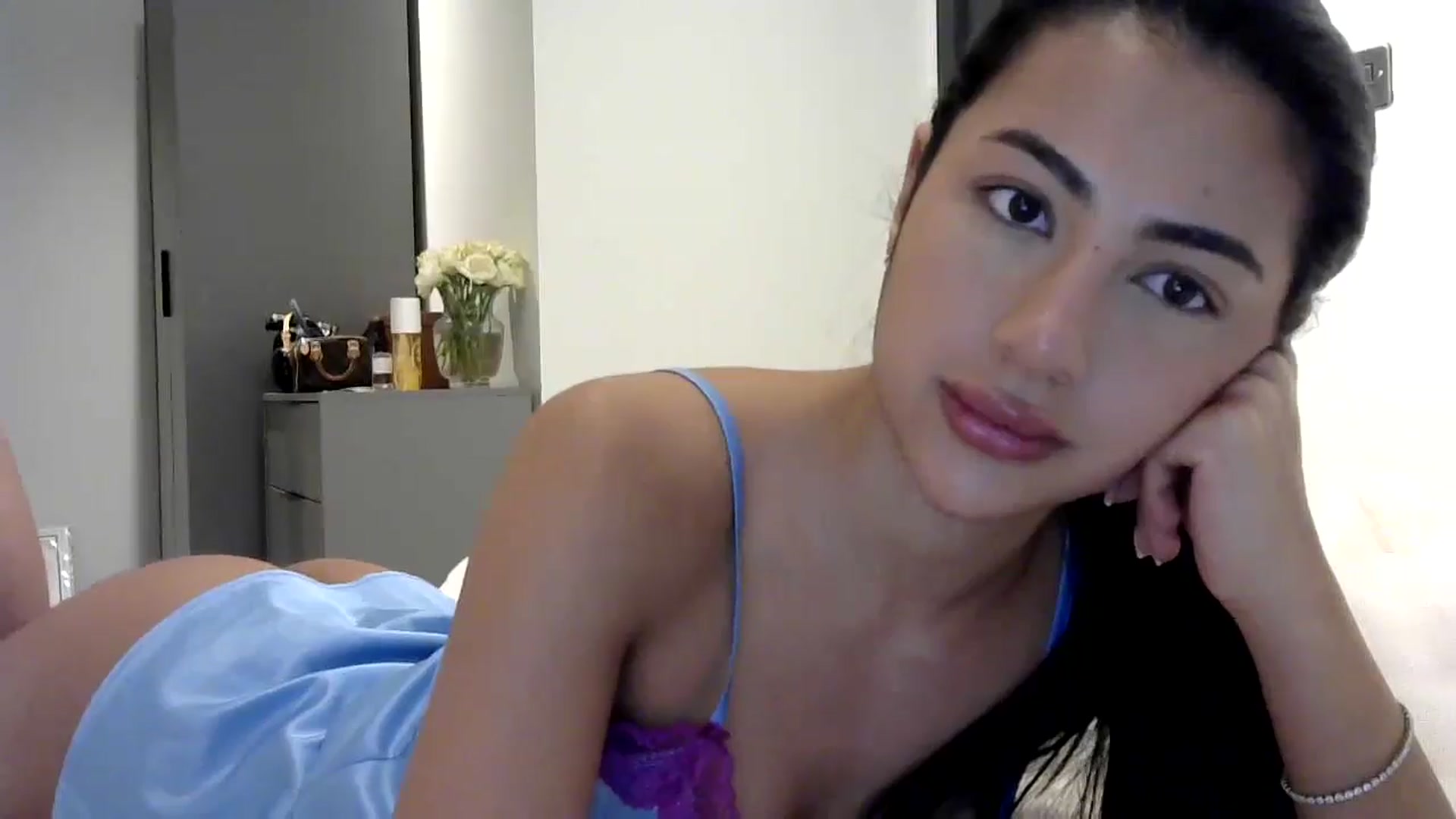 Gallery image thumbnail from princessjasx's myfreecams stream on, 04/23/2024, 09:07 image 9 of 20