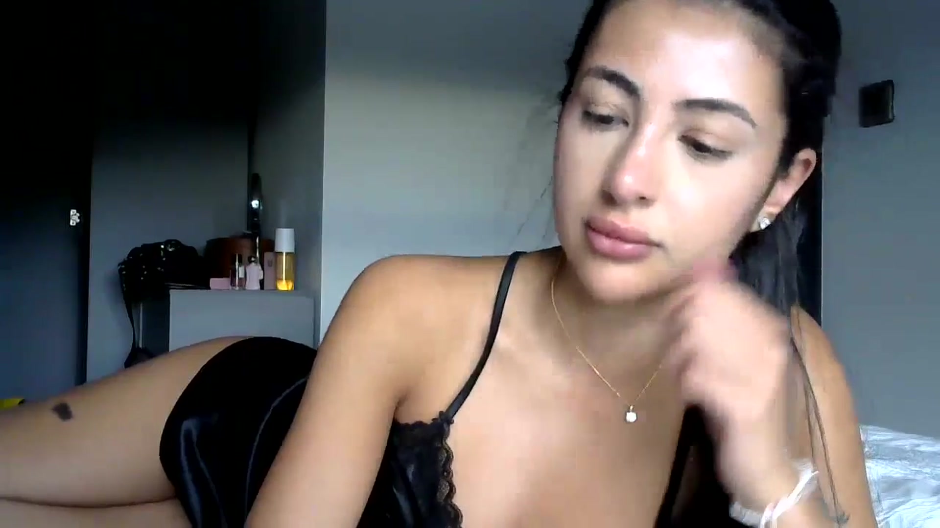 Gallery image thumbnail from princessjasx's myfreecams stream on, 05/30/2024, 18:12 image 2 of 20