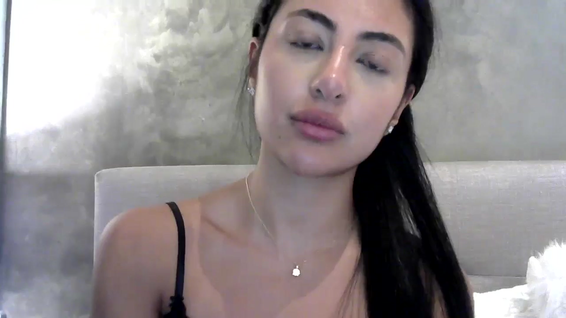 Gallery image thumbnail from princessjasx's myfreecams stream on, 05/30/2024, 22:10 image 16 of 20