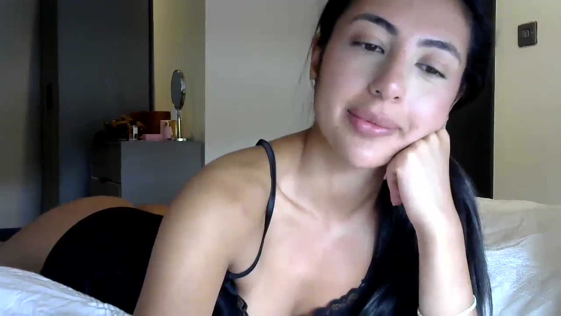 Gallery image thumbnail from princessjasx's myfreecams stream on, 06/01/2024, 13:34 image 17 of 20