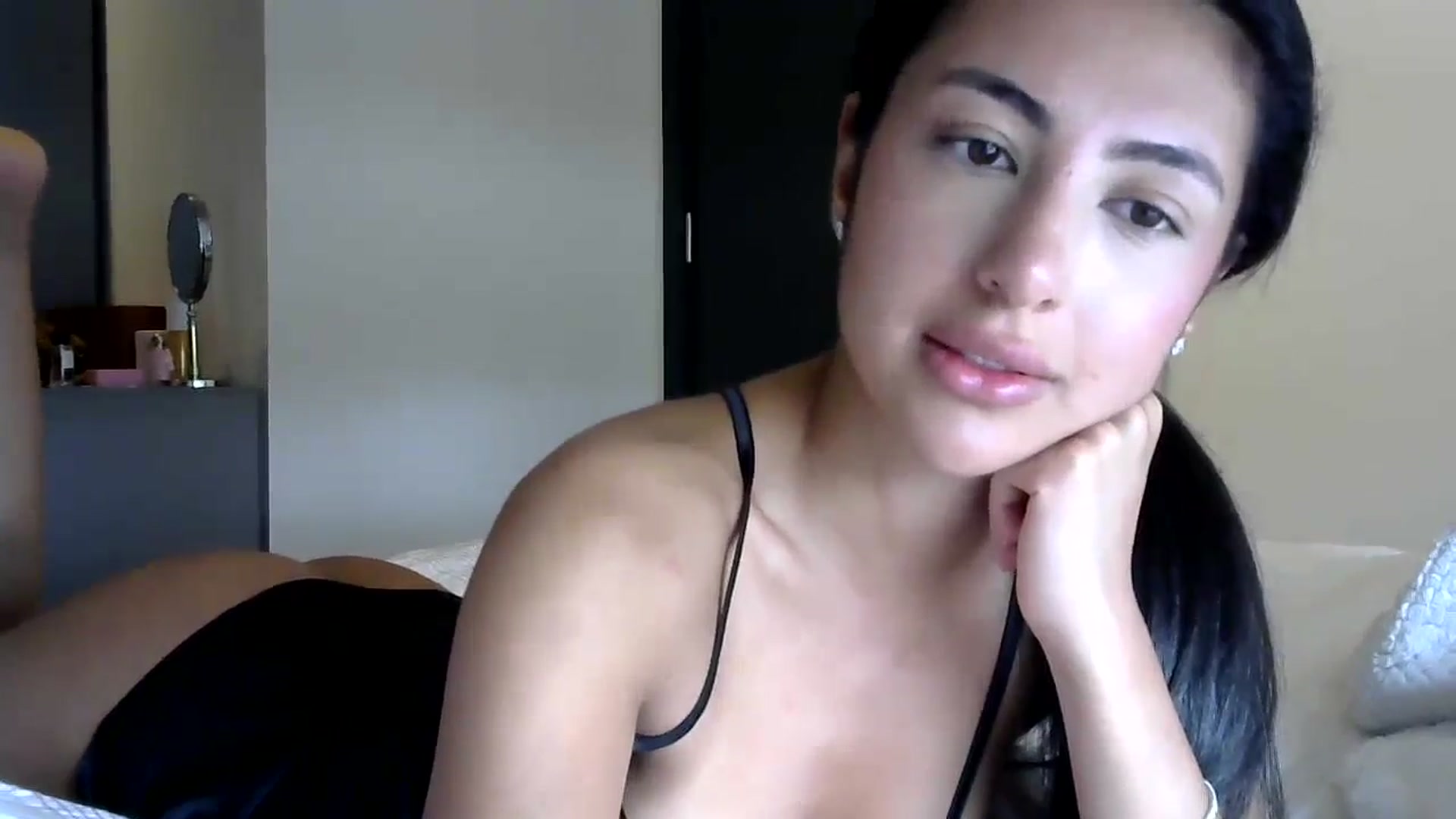 Gallery image thumbnail from princessjasx's myfreecams stream on, 06/01/2024, 13:34 image 5 of 20