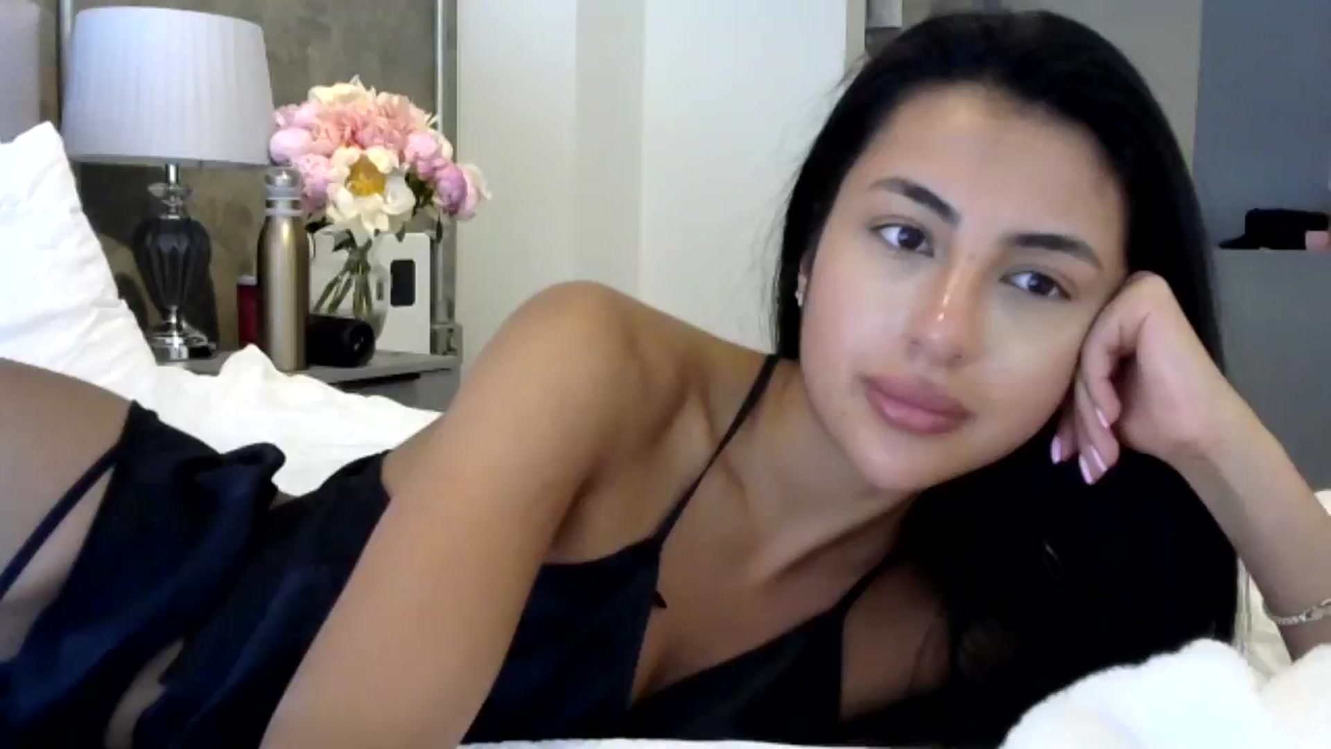 Gallery image thumbnail from princessjasx's myfreecams stream on, 06/02/2024, 17:02 image 16 of 20
