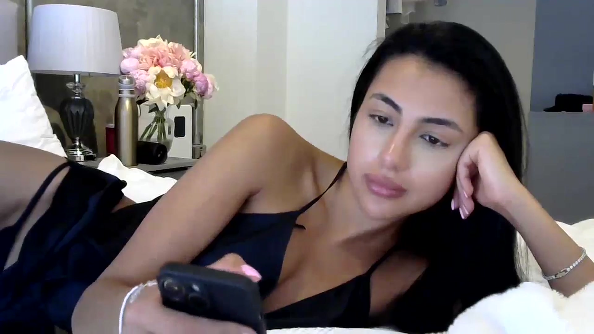 Gallery image thumbnail from princessjasx's myfreecams stream on, 06/02/2024, 17:02 image 11 of 20