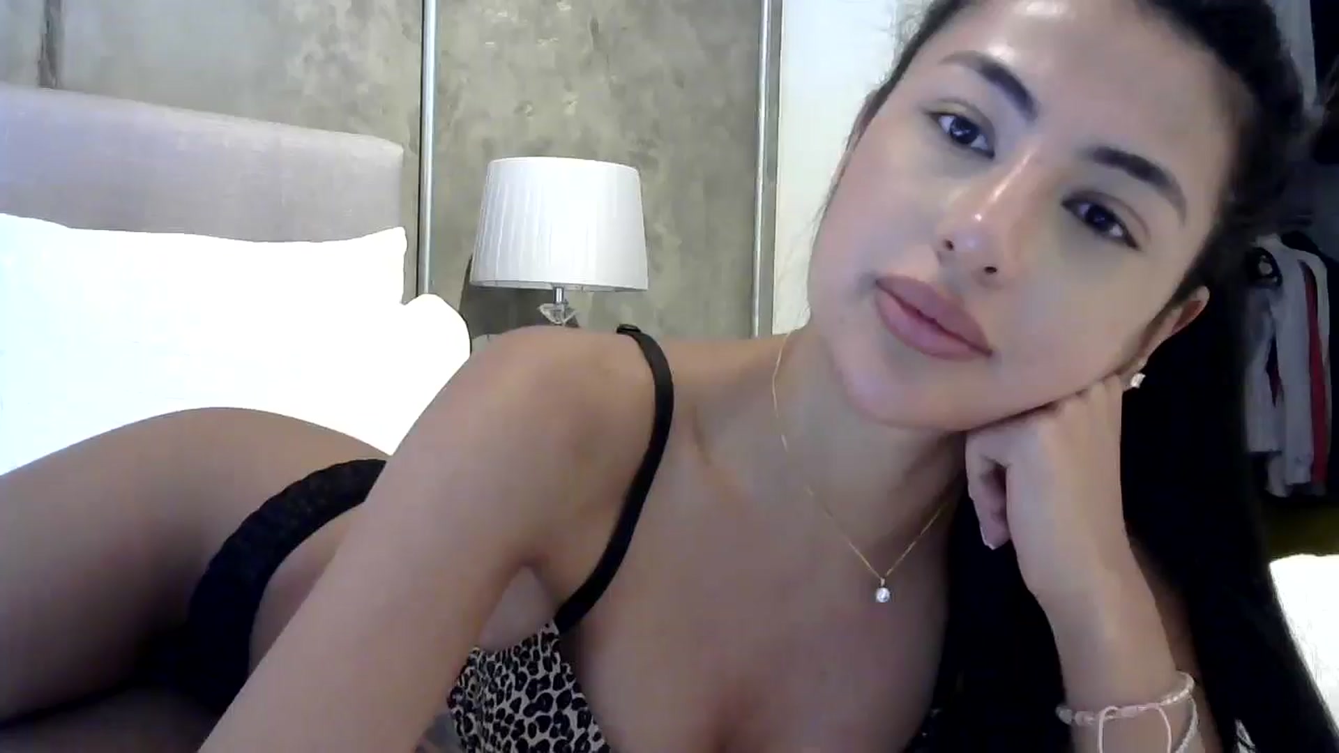 Gallery image thumbnail from princessjasx's myfreecams stream on, 06/06/2024, 09:07 image 19 of 20
