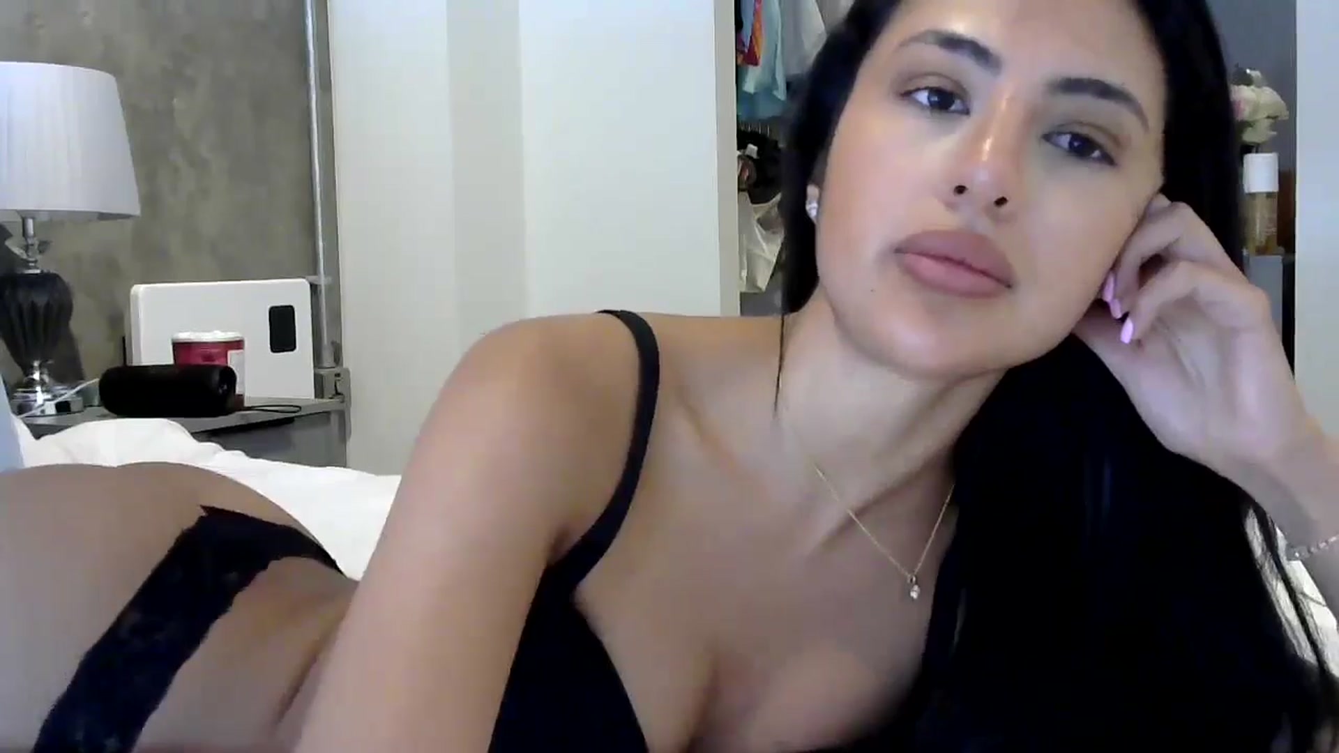 Gallery image thumbnail from princessjasx's myfreecams stream on, 06/10/2024, 10:38 image 5 of 20