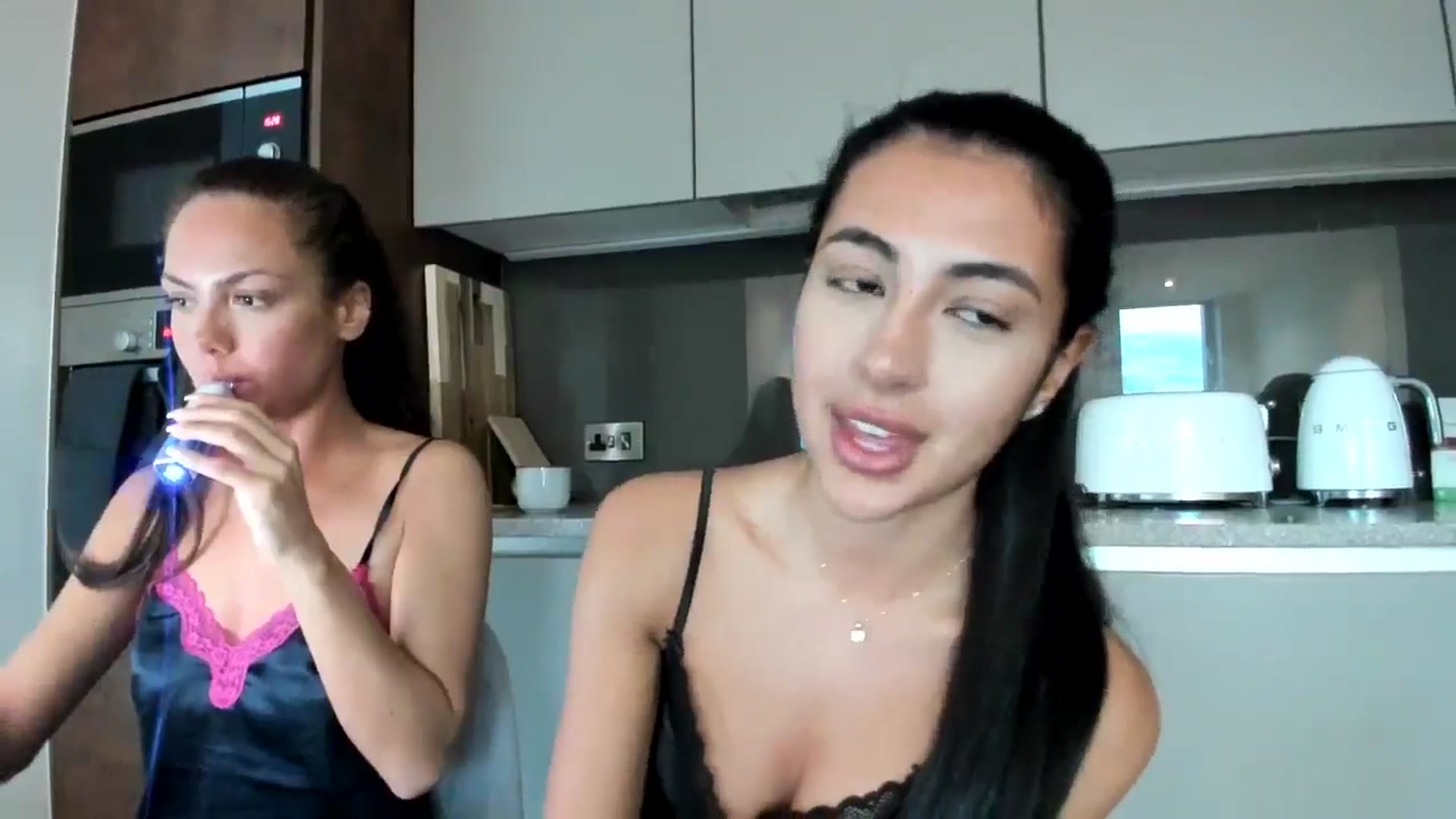 Gallery image thumbnail from princessjasx's myfreecams stream on, 06/10/2024, 20:28 image 20 of 20