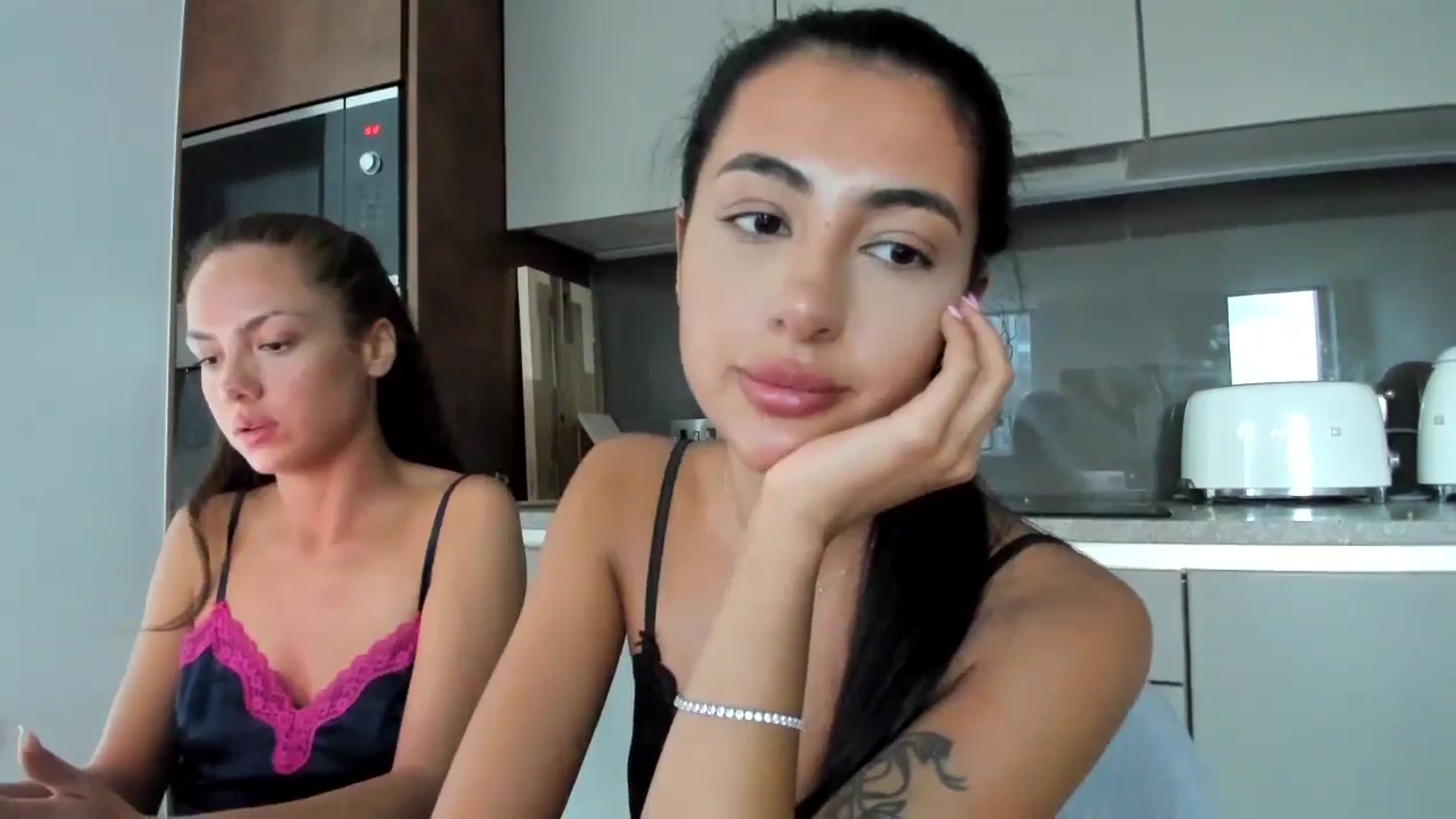 Gallery image thumbnail from princessjasx's myfreecams stream on, 06/10/2024, 20:28 image 5 of 20