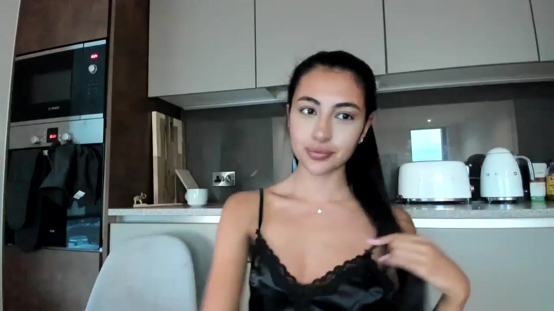 Gallery image thumbnail from princessjasx's myfreecams stream on, 06/10/2024, 20:59 image 3 of 20
