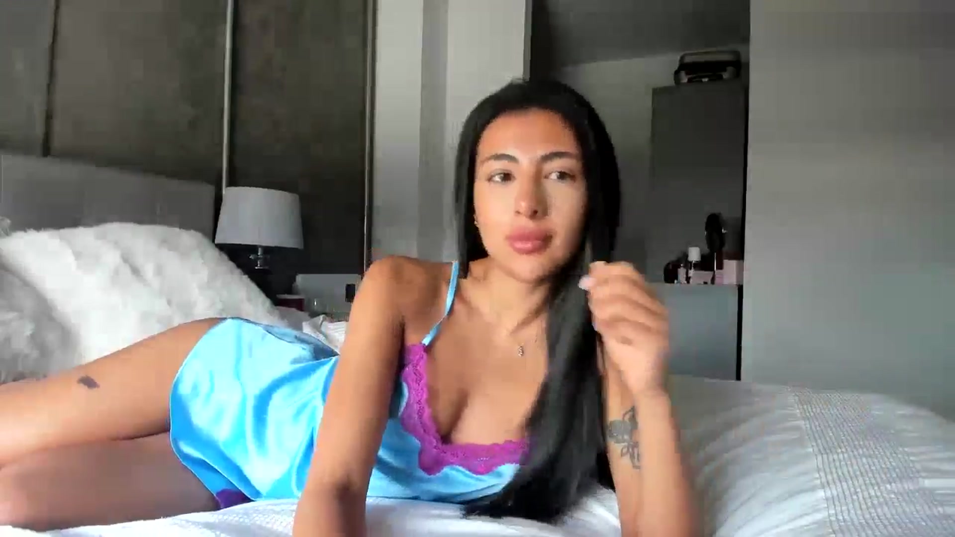 Gallery image thumbnail from princessjasx's myfreecams stream on, 06/25/2024, 10:13 image 2 of 20
