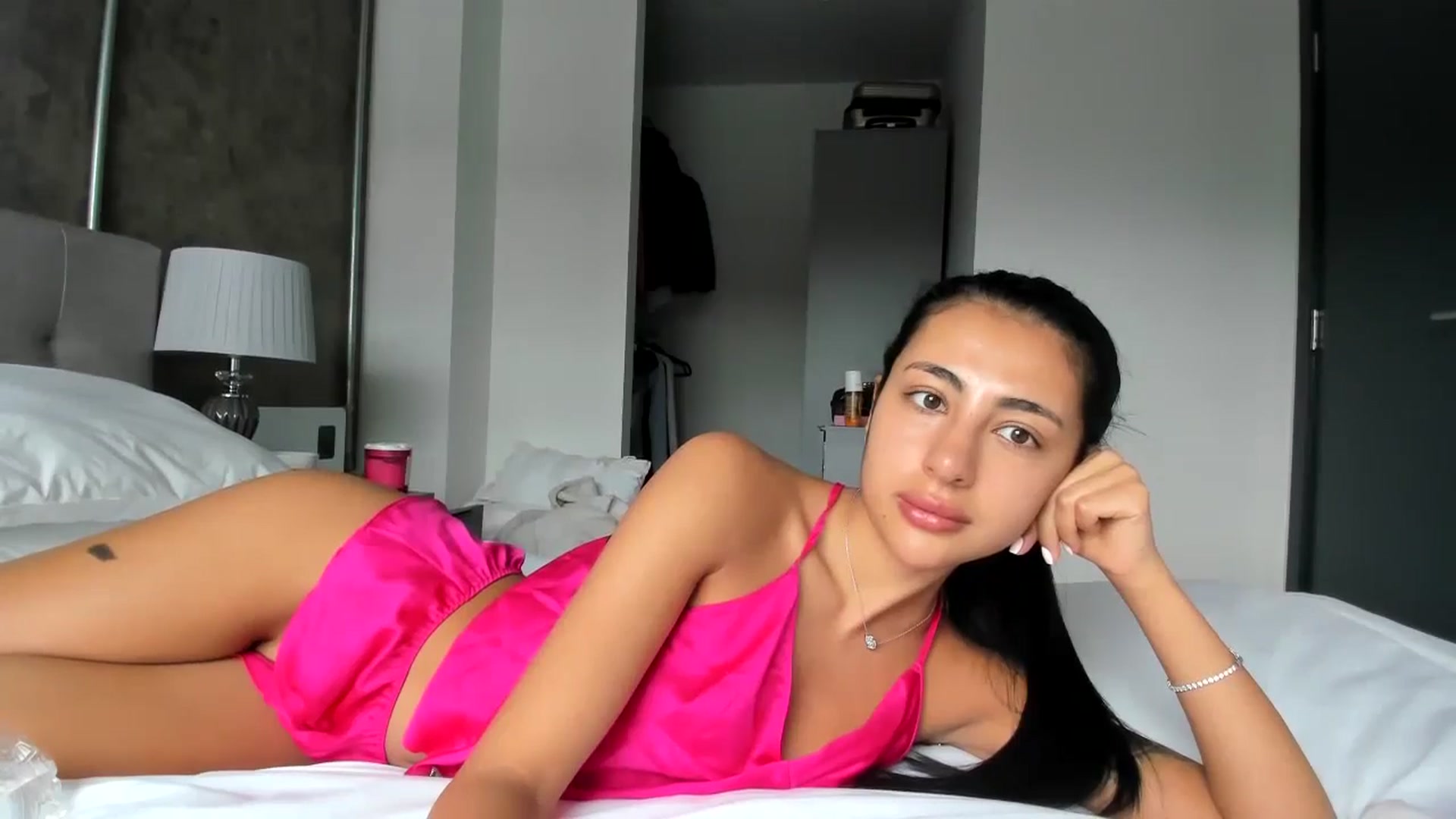 Gallery image thumbnail from princessjasx's myfreecams stream on, 07/04/2024, 10:51 image 4 of 20