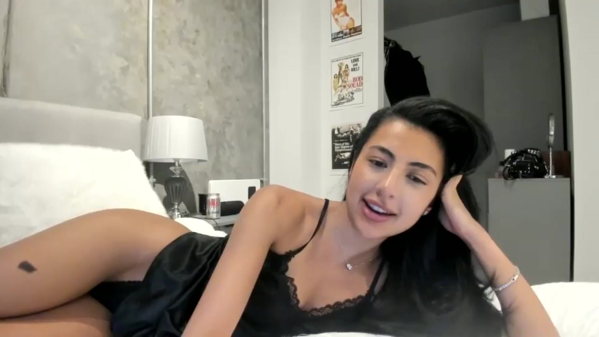 Gallery image thumbnail from princessjasx's myfreecams stream on, 08/06/2024, 20:08 image 17 of 20
