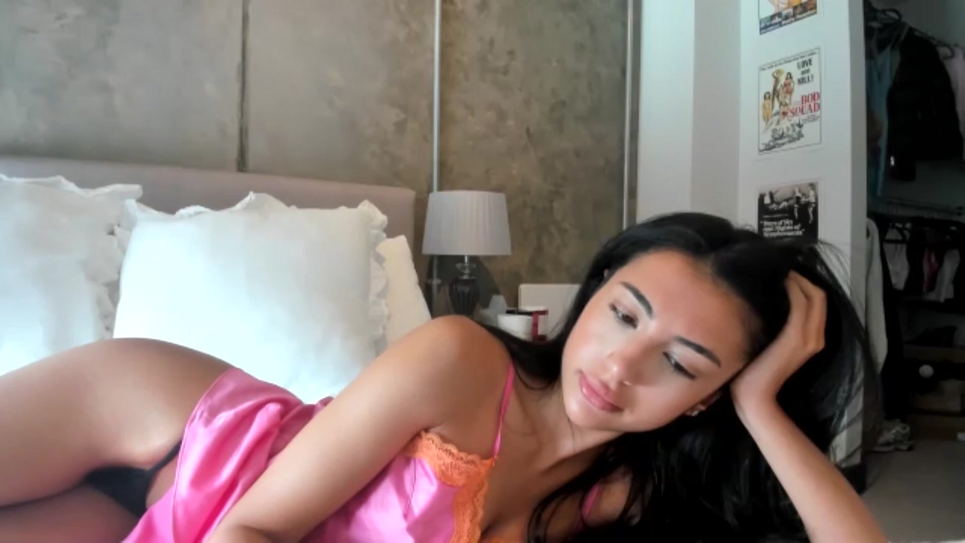 Gallery image thumbnail from princessjasx's myfreecams stream on, 09/20/2024, 10:47 image 15 of 20