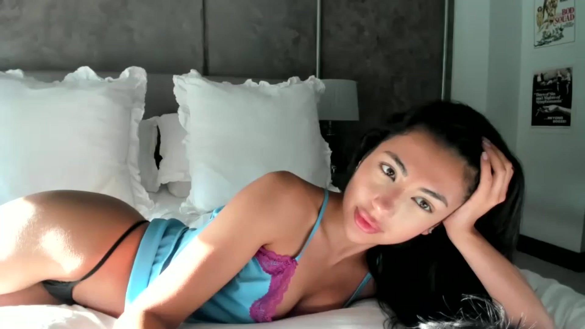 Gallery image thumbnail from princessjasx's myfreecams stream on, 10/17/2024, 16:29 image 4 of 20