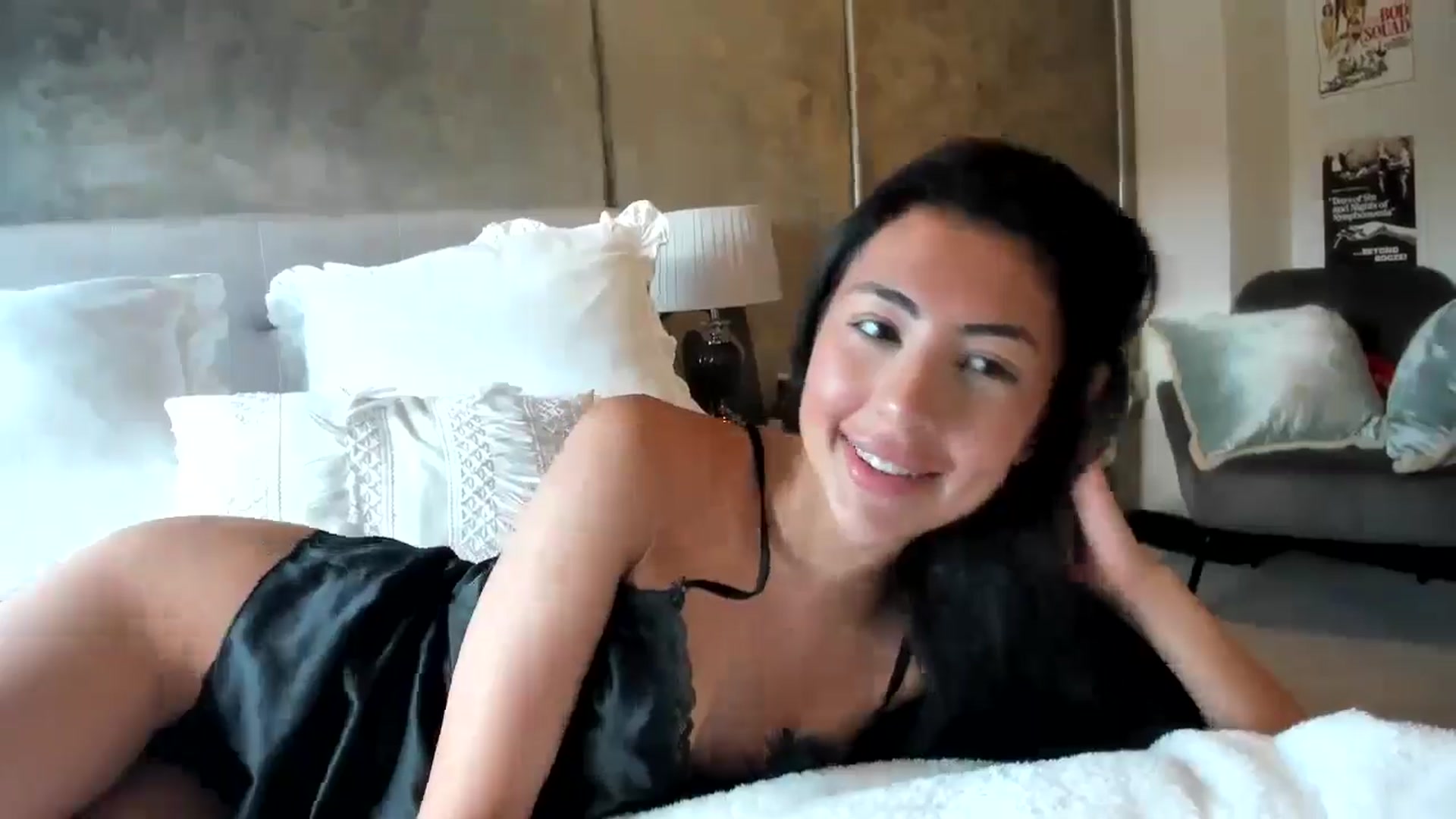 Gallery image thumbnail from princessjasx's myfreecams stream on, 11/12/2024, 13:25 image 7 of 20