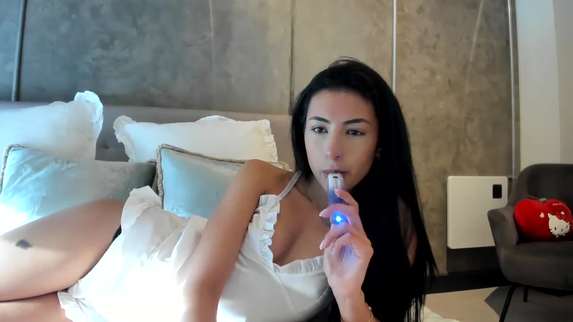 Gallery image thumbnail from princessjasx's myfreecams stream on, 12/22/2024, 14:22 image 2 of 20