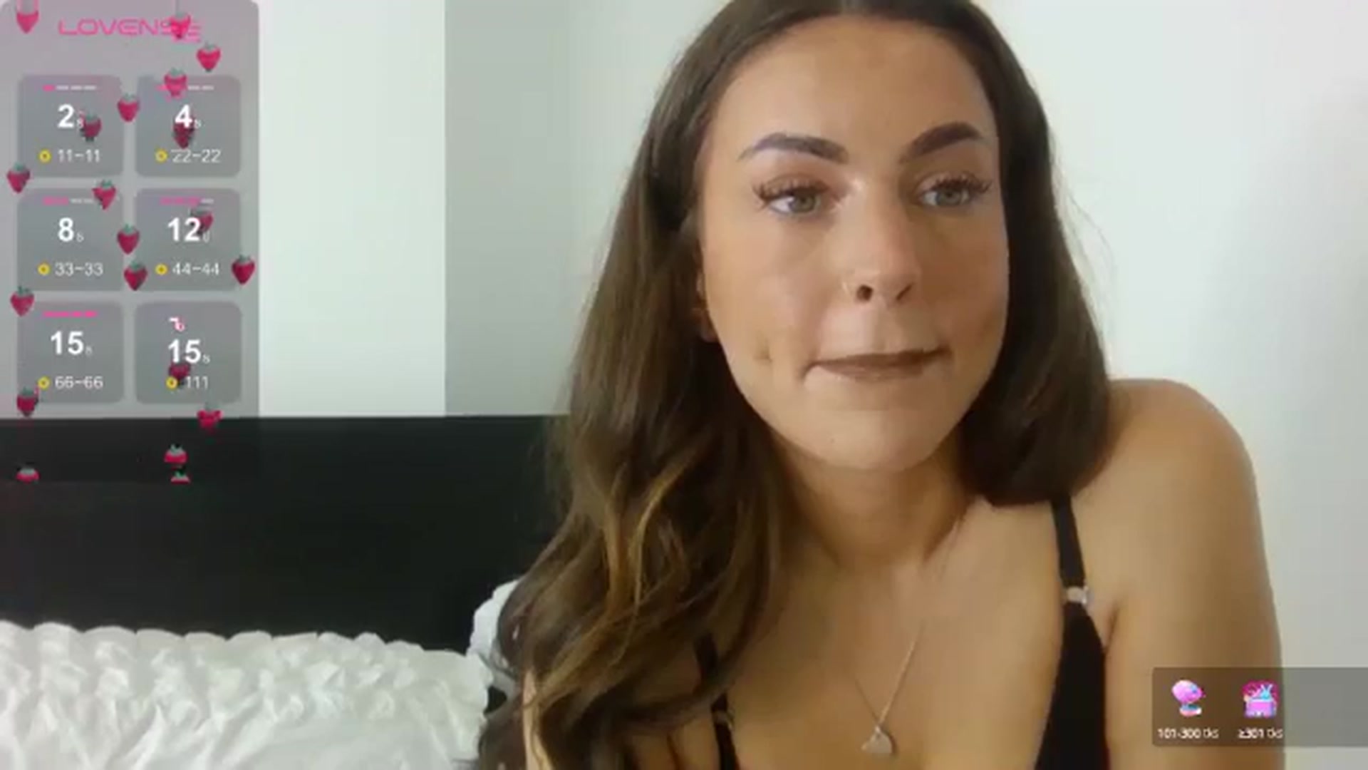 Gallery image thumbnail from princessxxlia's myfreecams stream on, 07/21/2024, 09:54 image 3 of 20