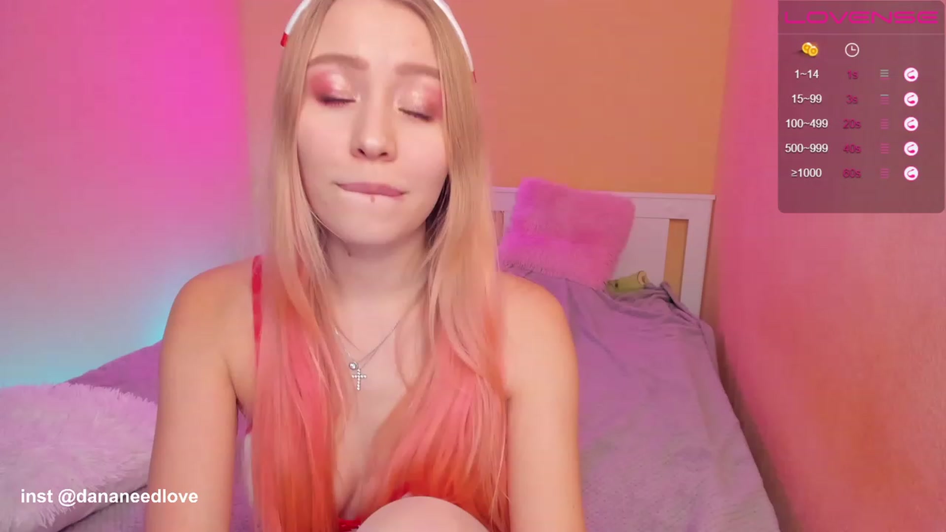 Gallery image thumbnail from pristine_edge's myfreecams stream on, 01/17/2023, 01:04 image 5 of 20