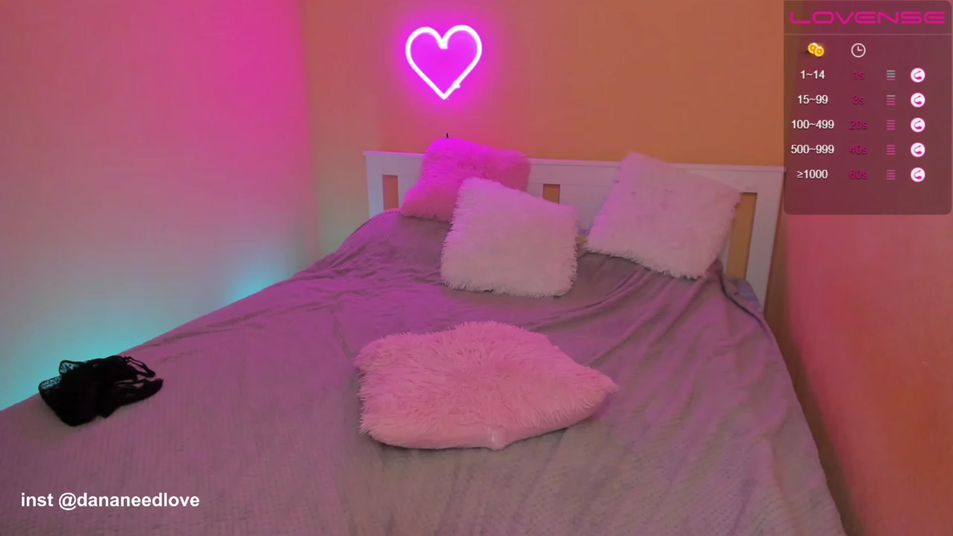 Gallery image thumbnail from pristine_edge's myfreecams stream on, 01/20/2023, 24:06 image 20 of 20