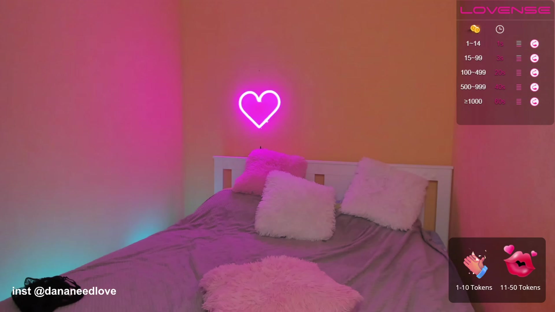 Gallery image thumbnail from pristine_edge's myfreecams stream on, 01/20/2023, 24:06 image 18 of 20